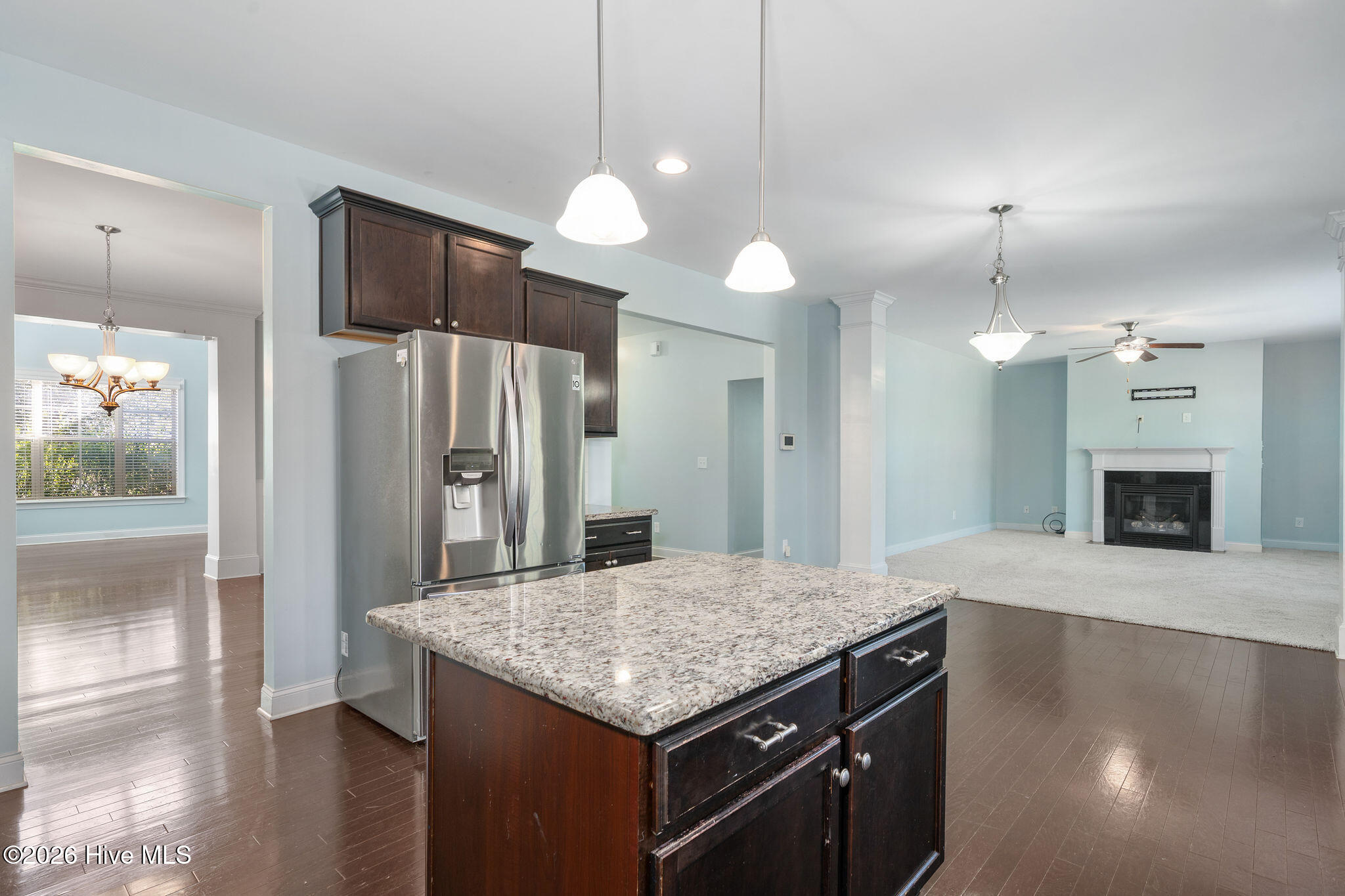 100547626 | Photo 11