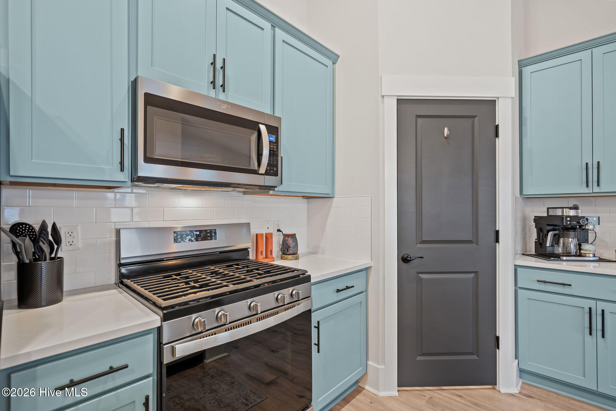 100558026 | Photo 33