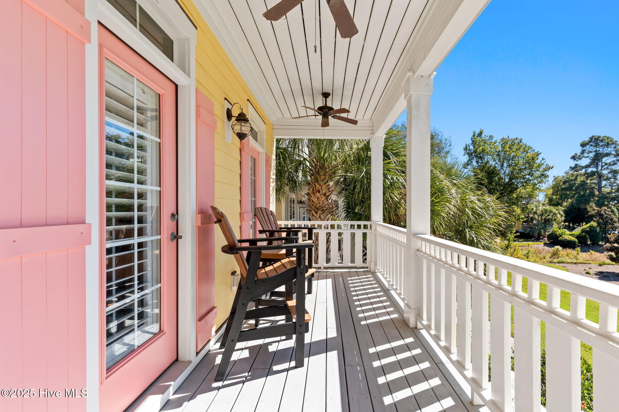 100536977 | Photo 58