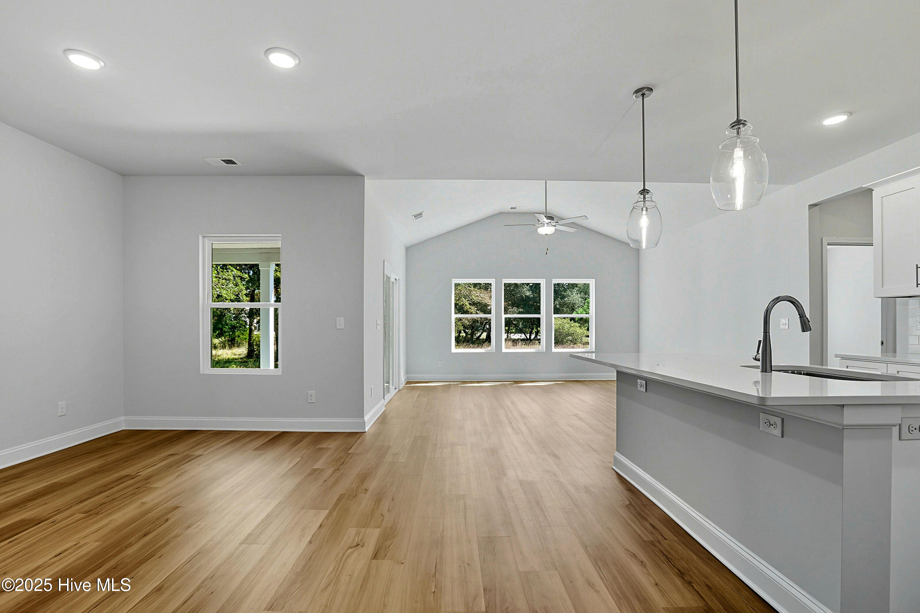 2594 (&2604&2610) Bellamy Drive SW, Supply, NC 28462 – photo 13: HP3V6A9206