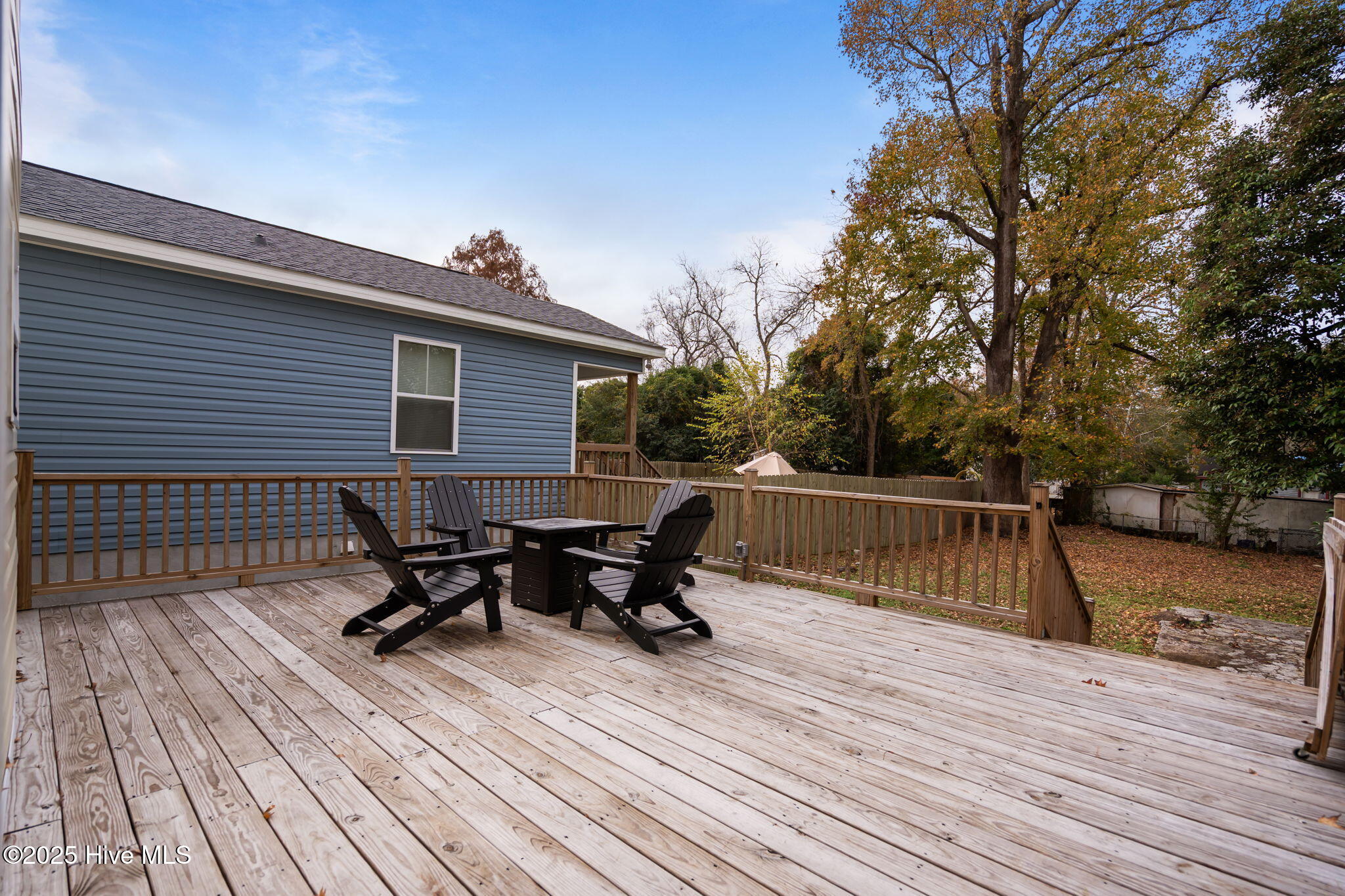 100544435 | Photo 39