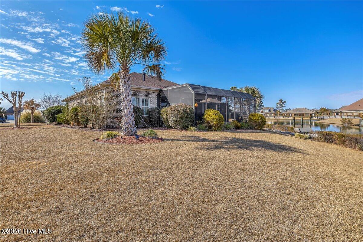 100553917 | Photo 75