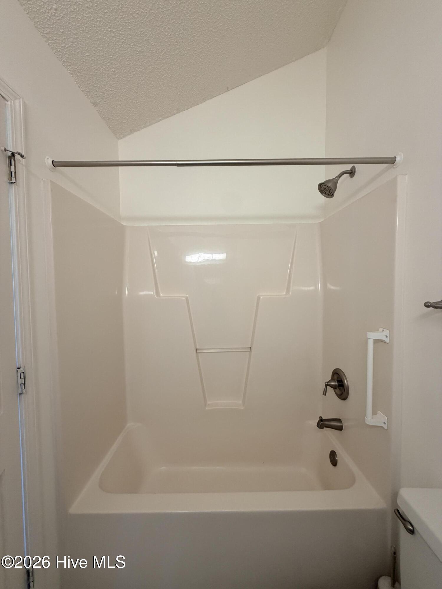 100567497 | Photo 19