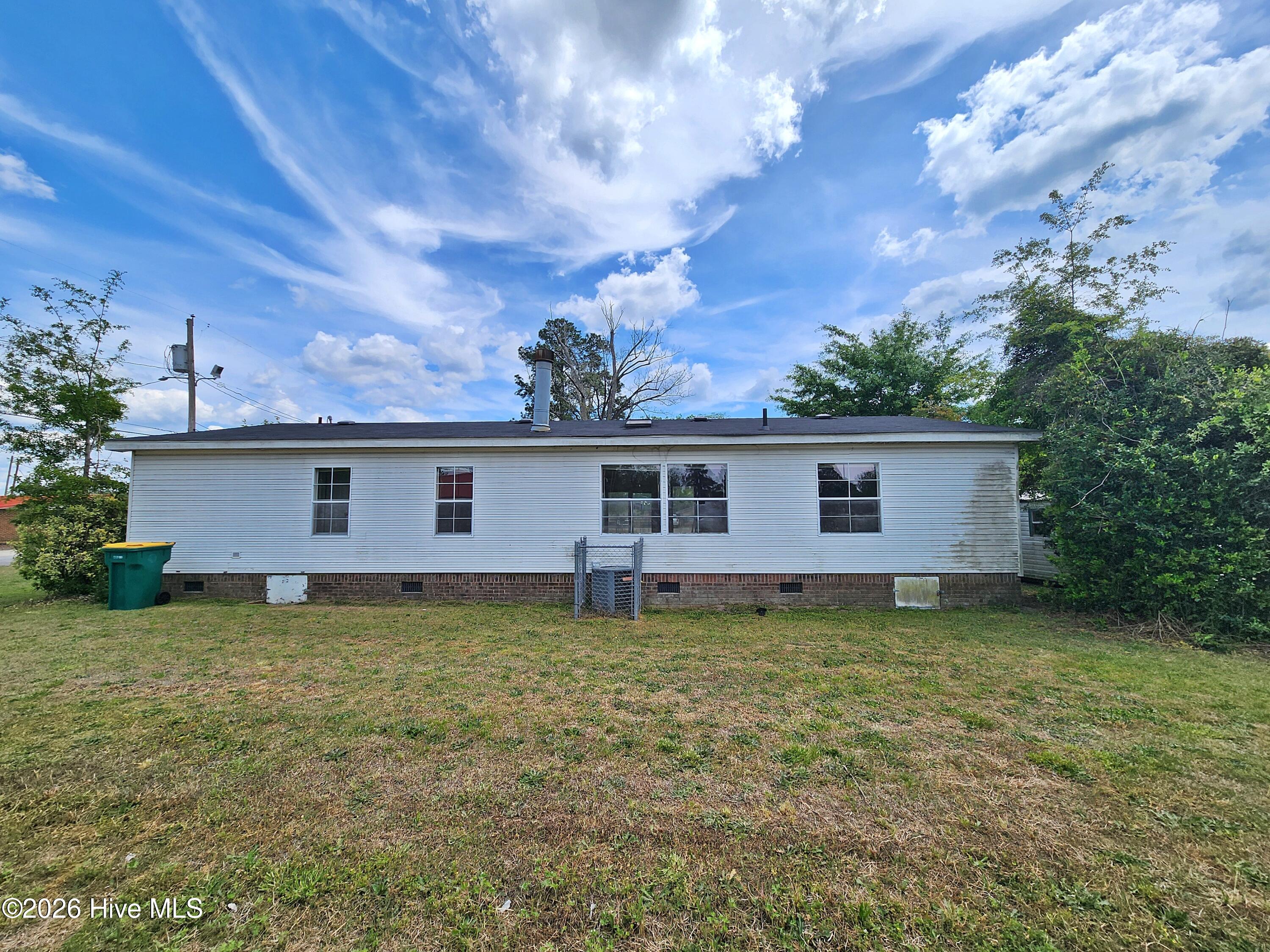 100566960 | Photo 28