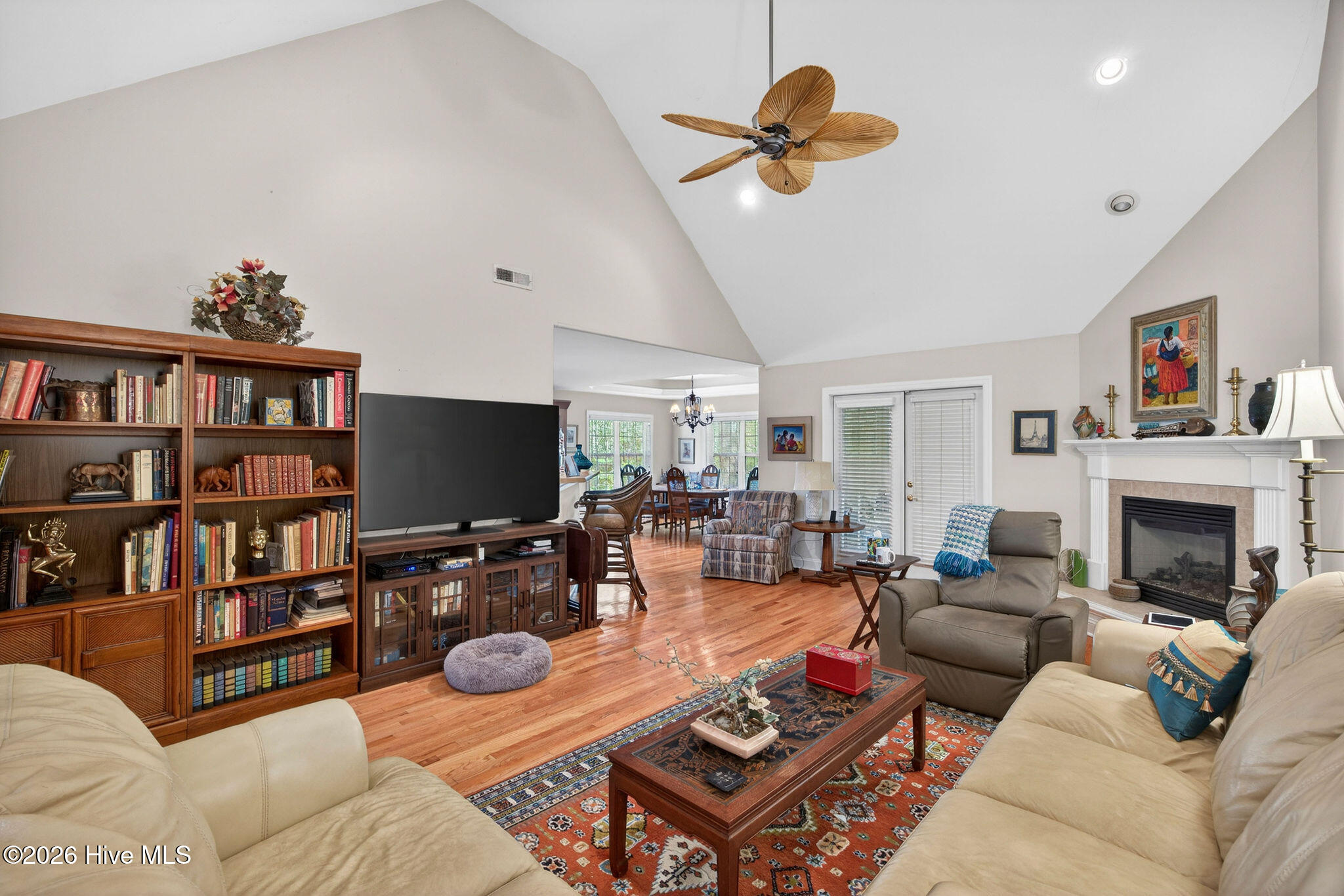 100567752 | Photo 13