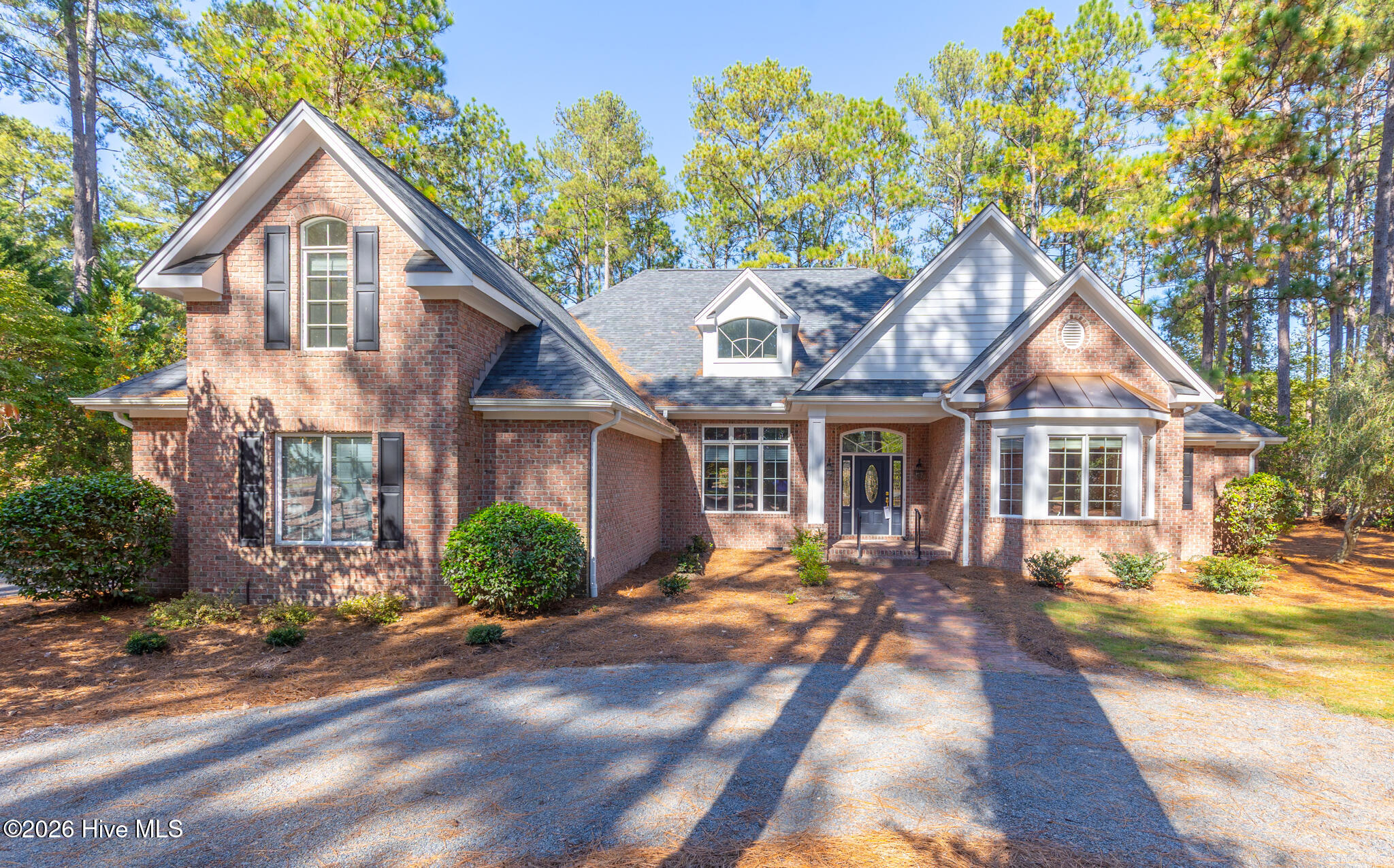 69 Pomeroy Exteriors_2