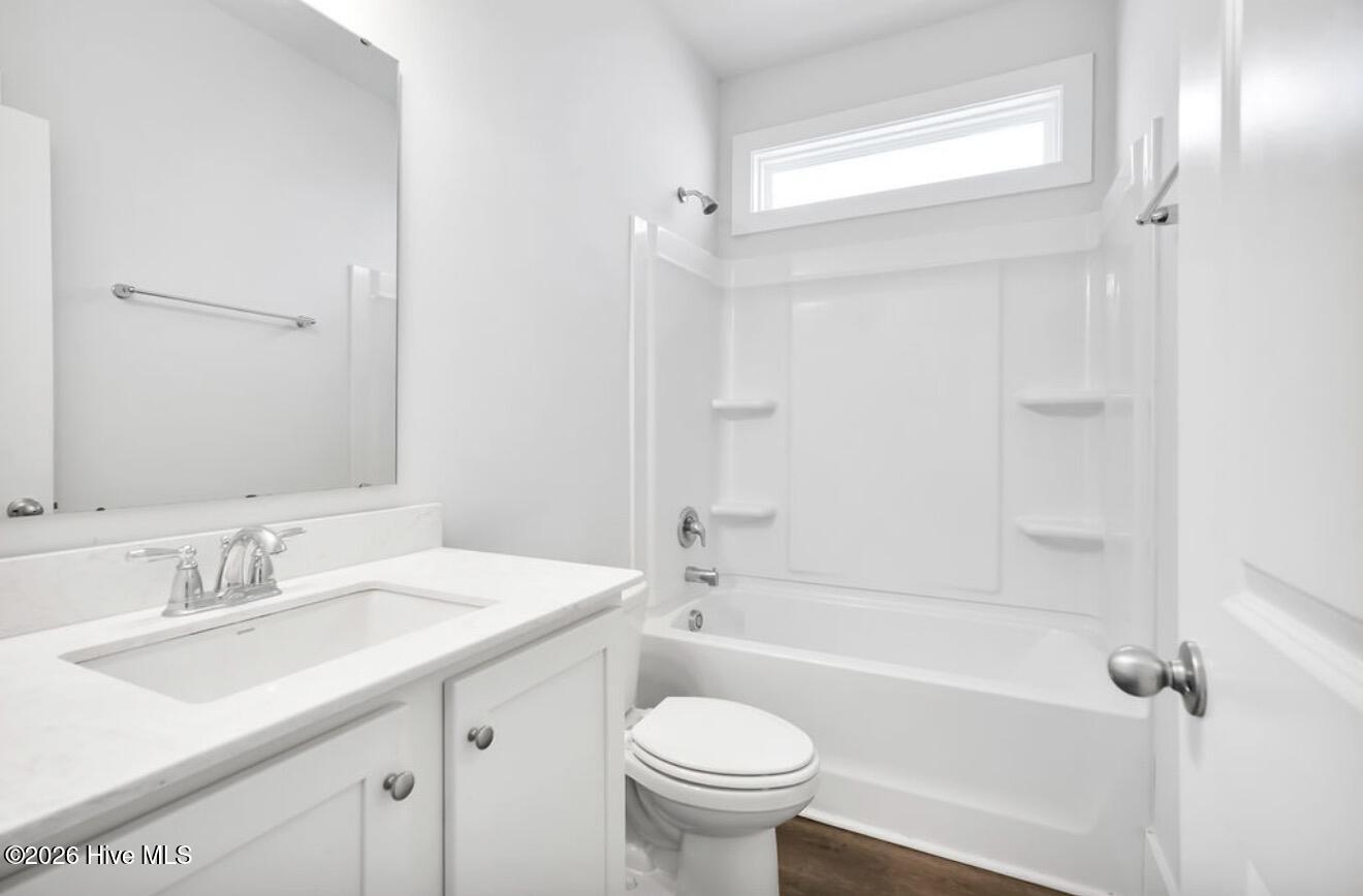 100566526 | Photo 29