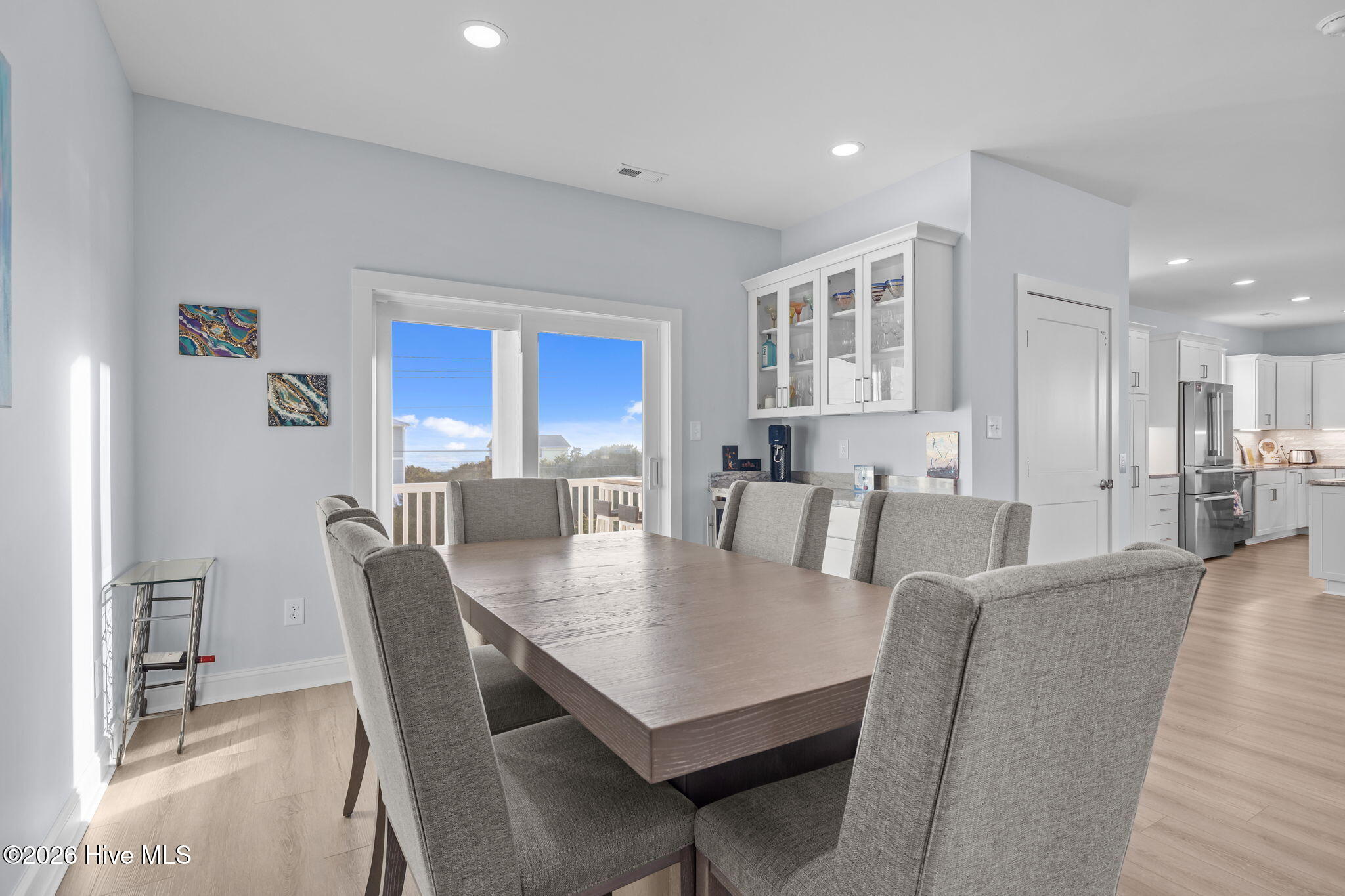 100551365 | Photo 50