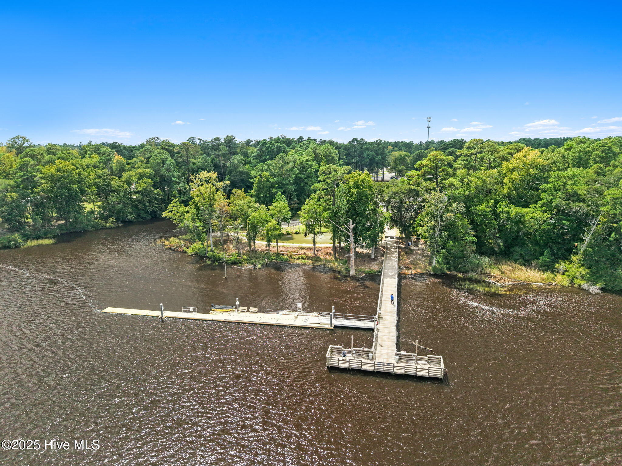 100531628 | Photo 60