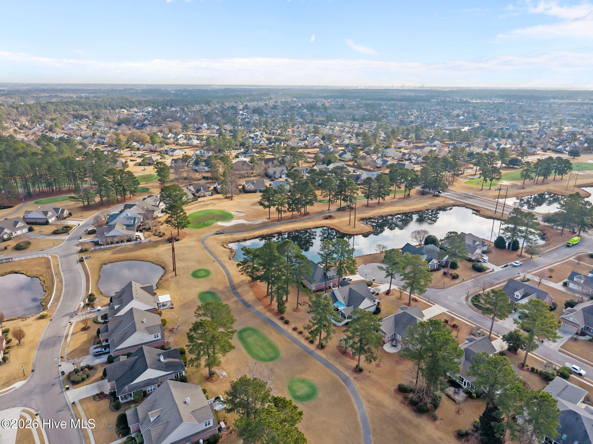 100548977 | Photo 49