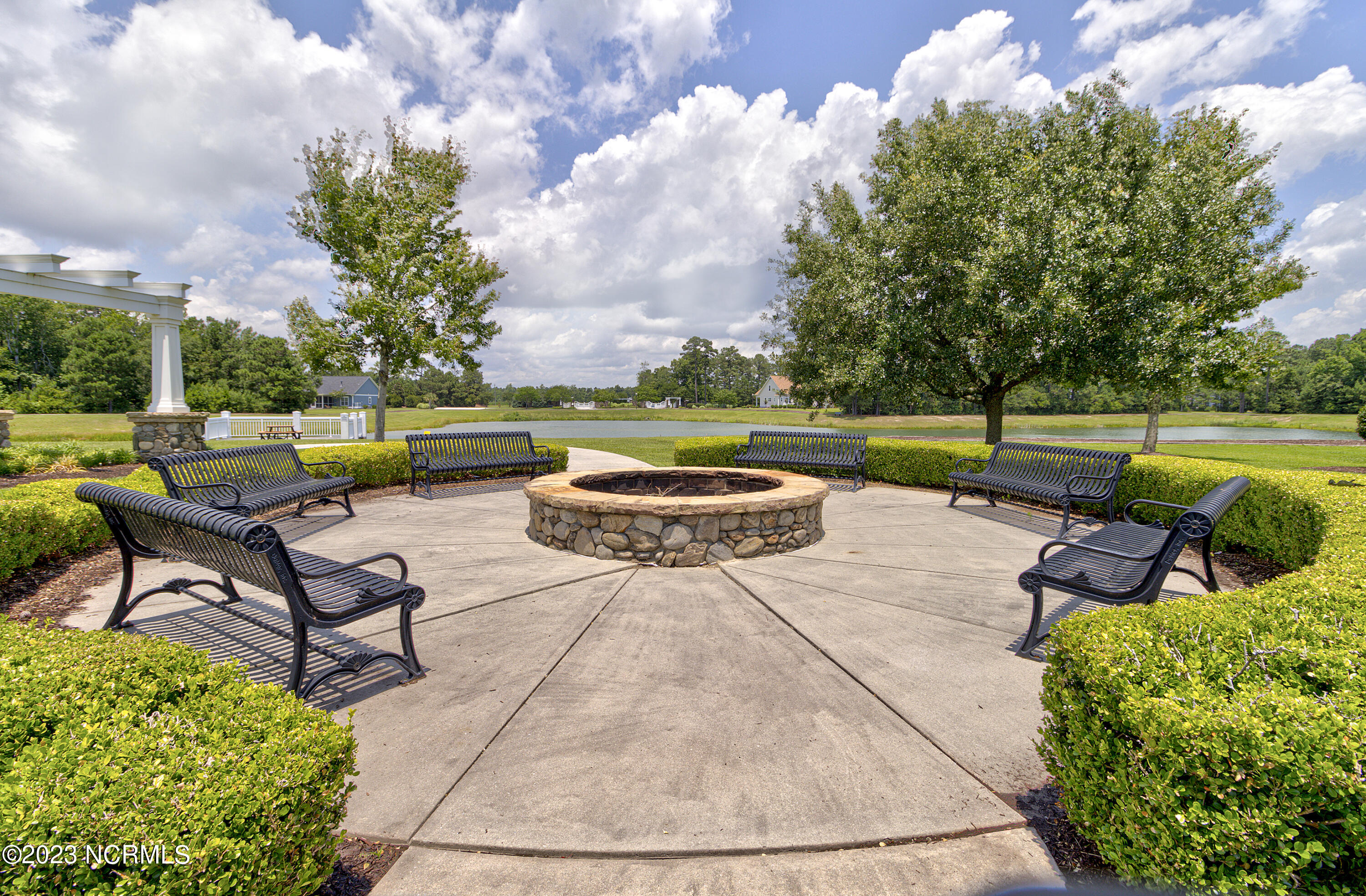 100391877 | Photo 28