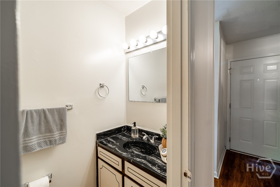 119 Eaglewood Way