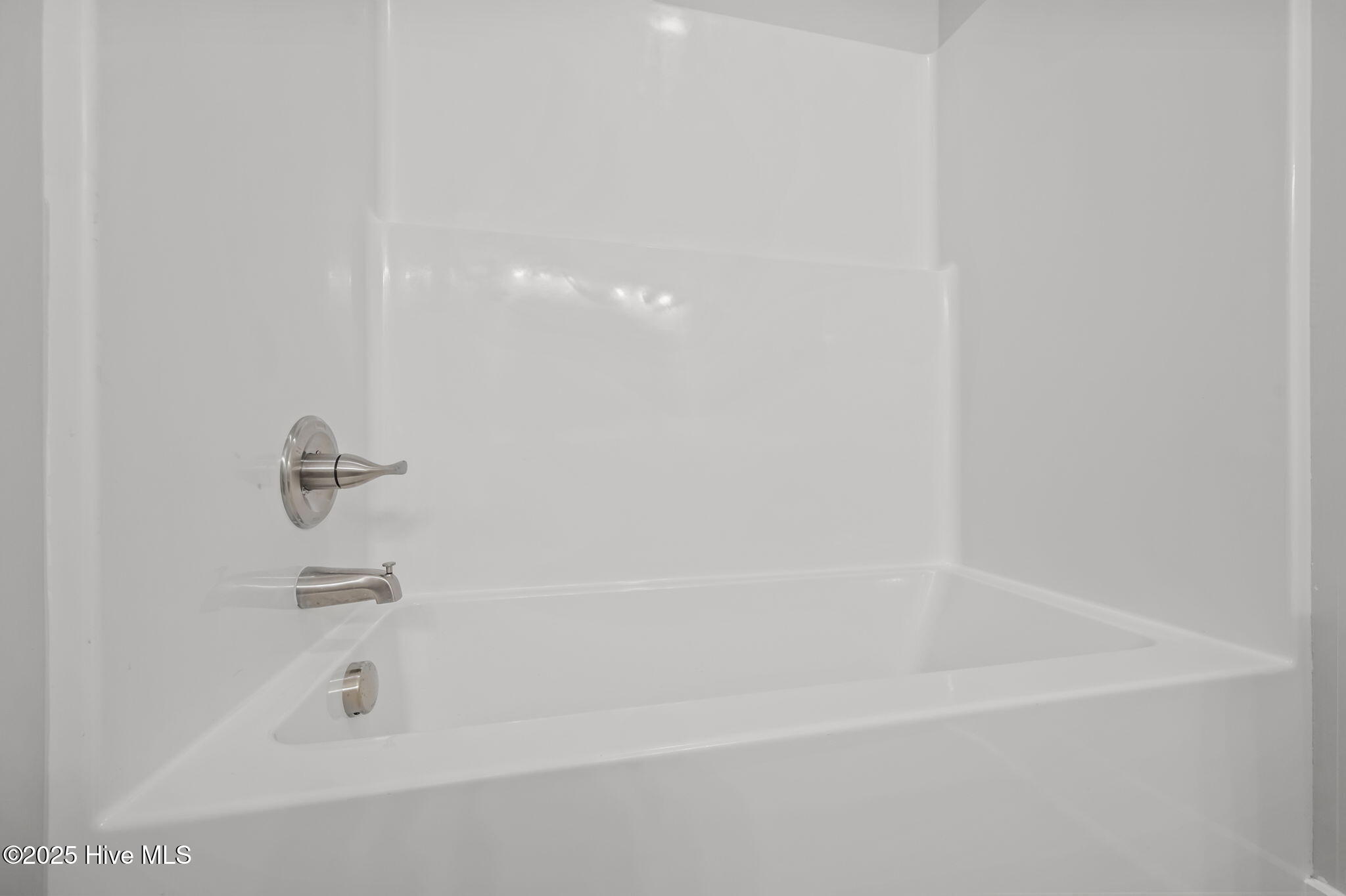 100545832 | Photo 31