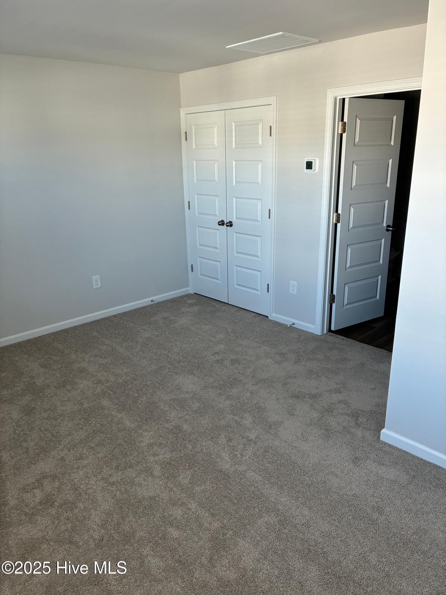 100545572 | Photo 27