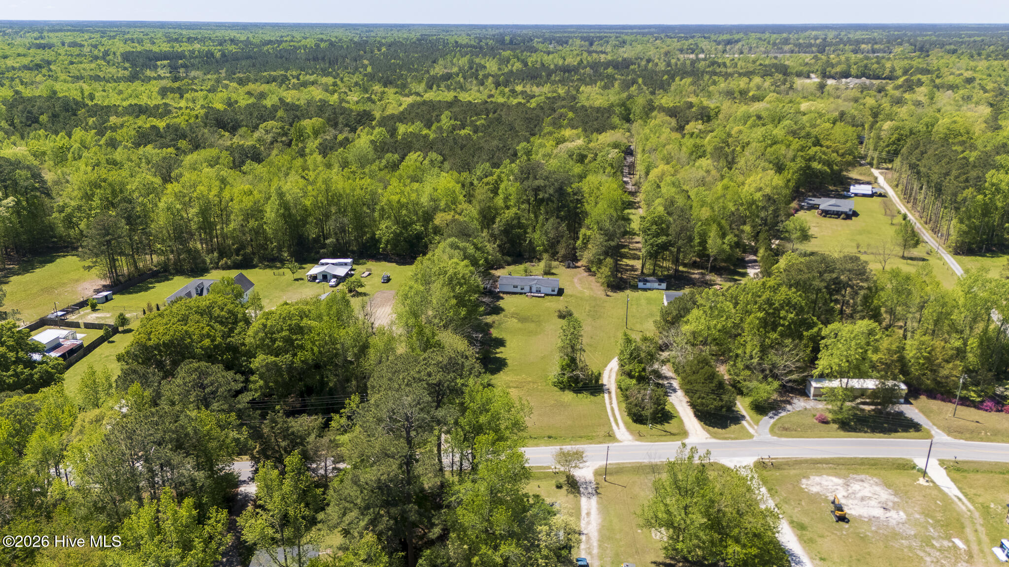 100566627 | Photo 25