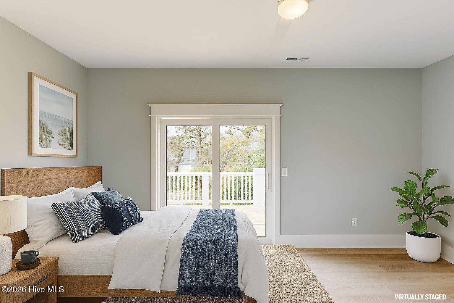 100559746 | Photo 12