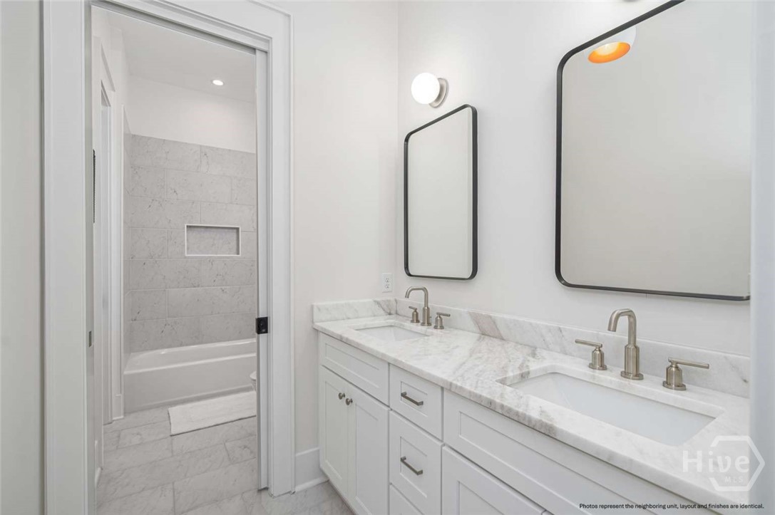 218 W 43rd Street, Savannah, GA, 31401