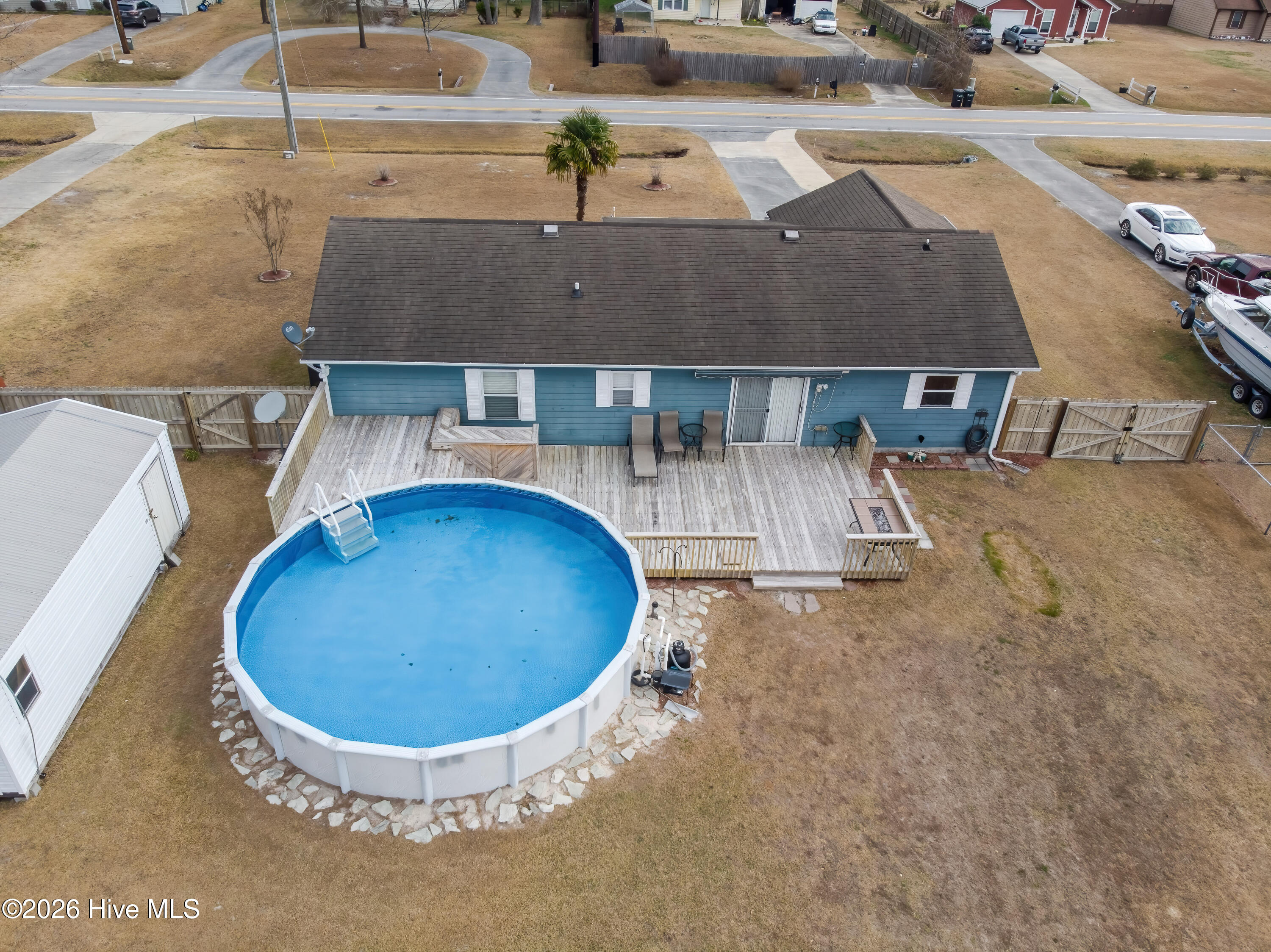 100550368 | Photo 50