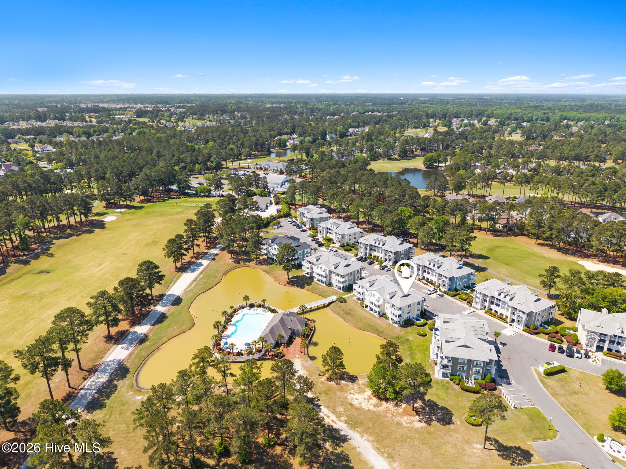 100567876 | Photo 42