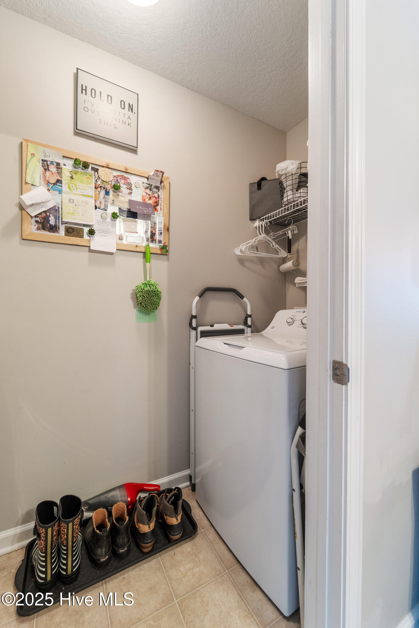 100539318 | Photo 16