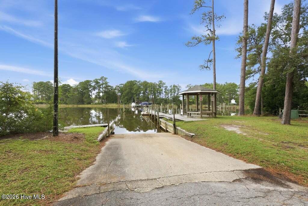 102 Cummins Creek Road,Beaufort