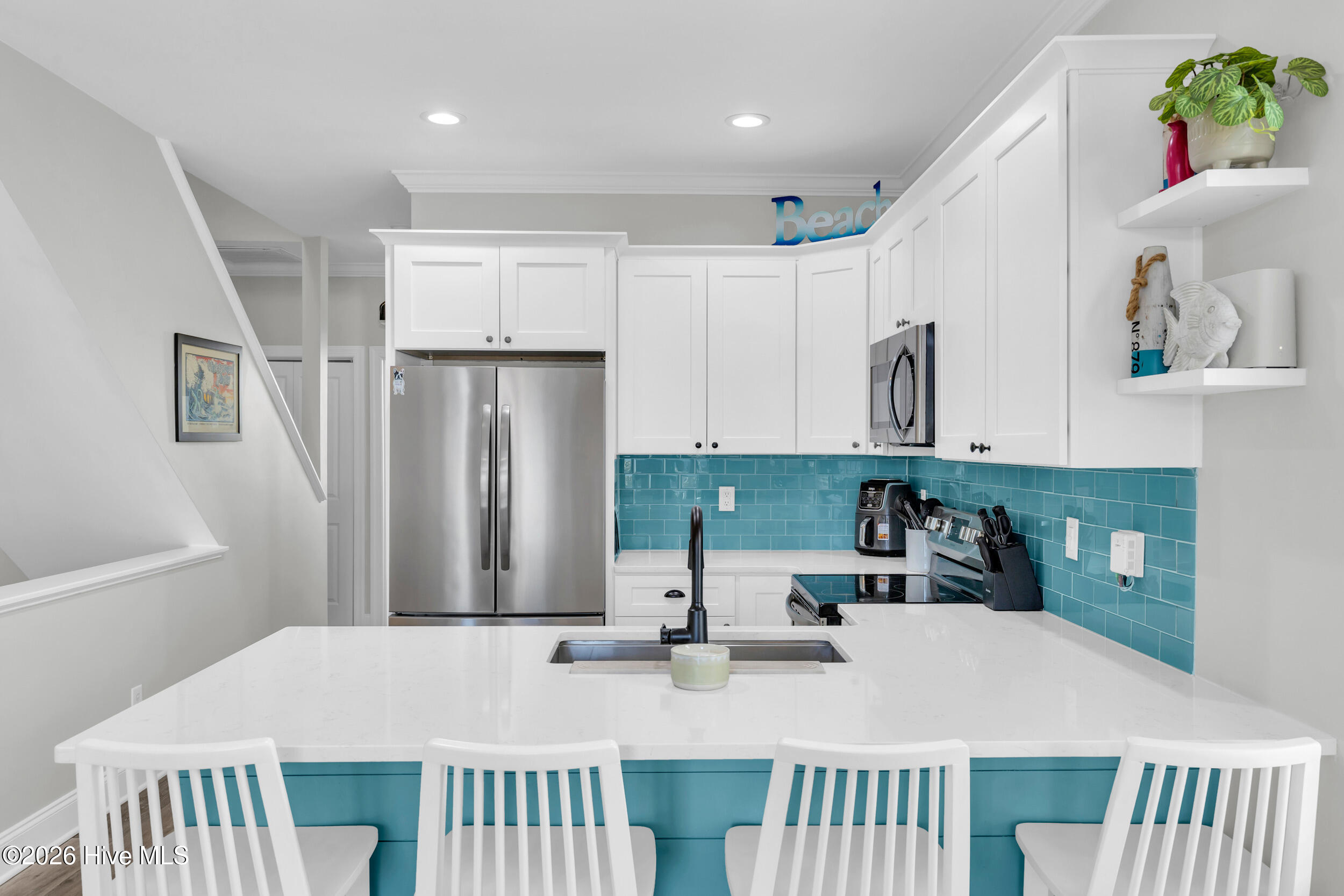 100548181 | Photo 11