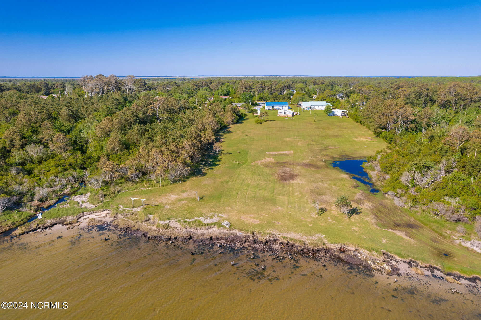 2604 Cedar Island Road,Cedar Island