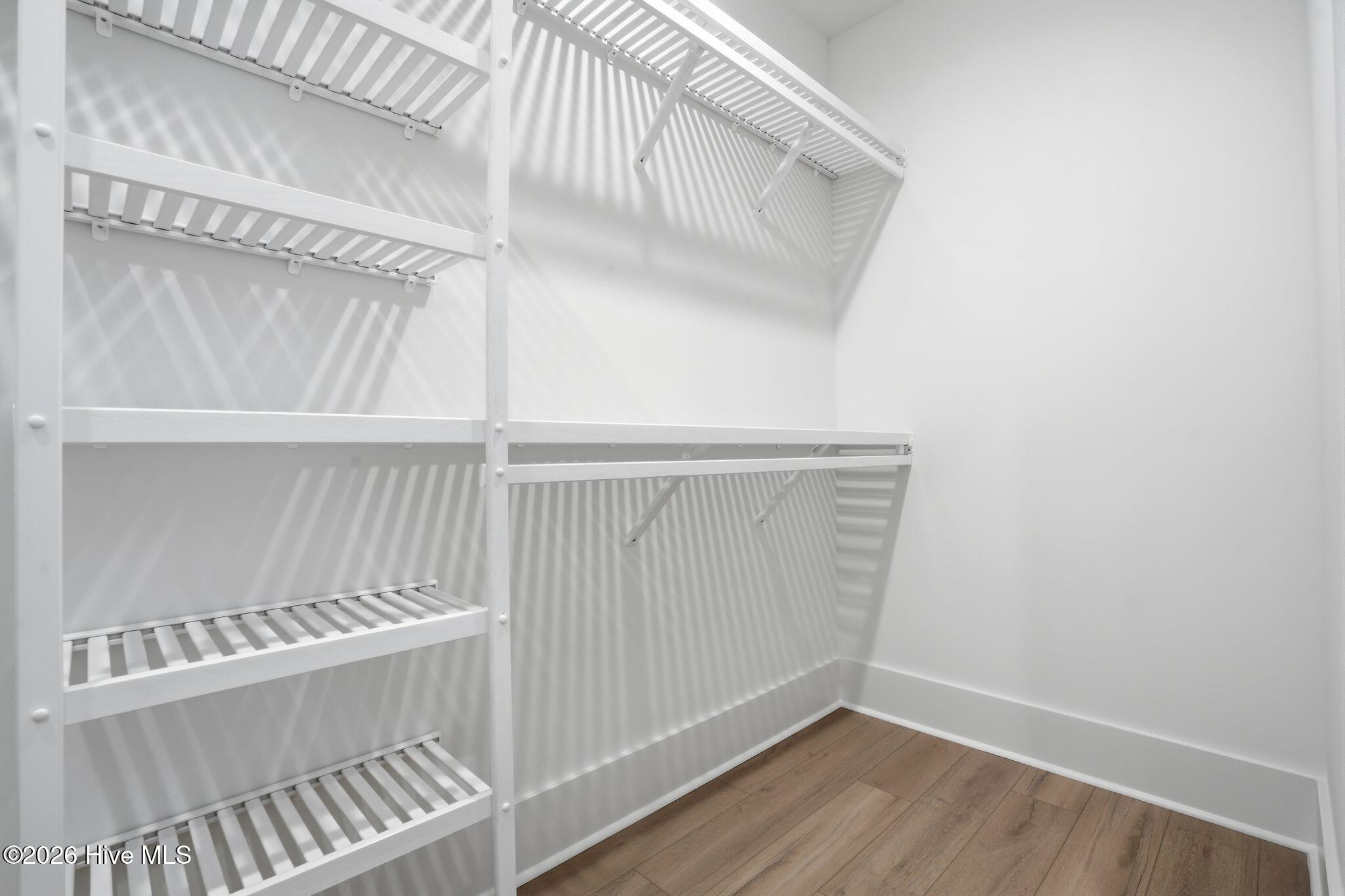 100554996 | Photo 78