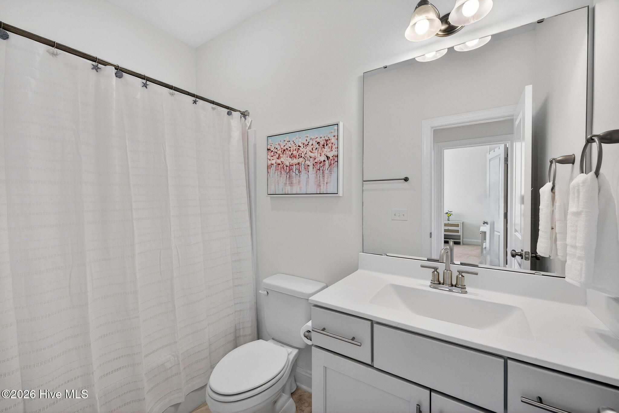 100554120 | Photo 43