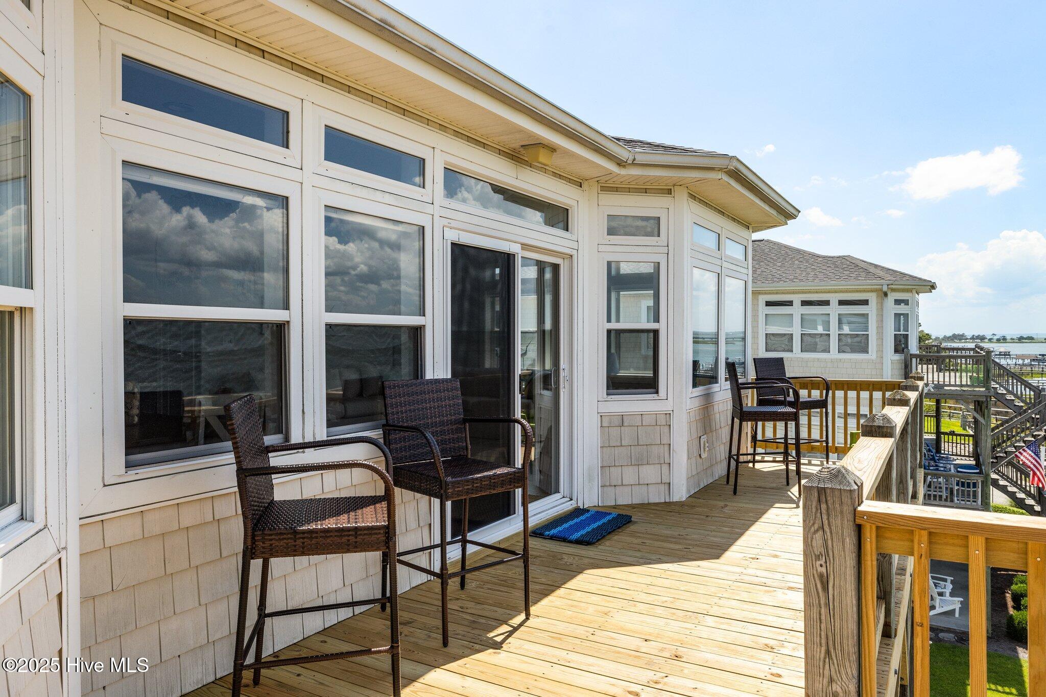 100516101 | Photo 33