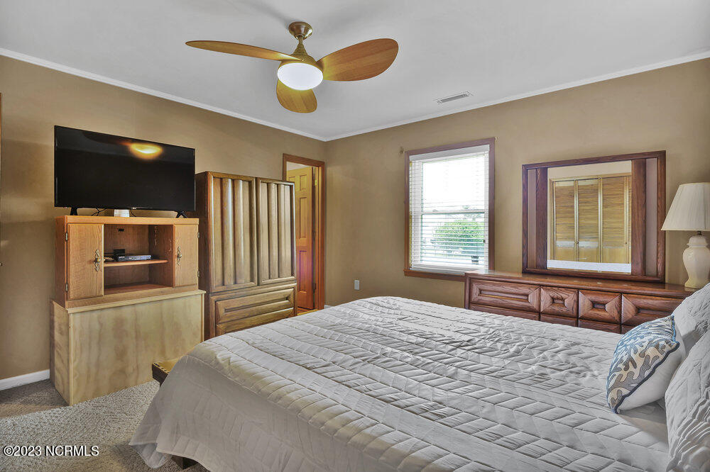 116 Myrtle Avenue, Kure Beach, NC, 28449