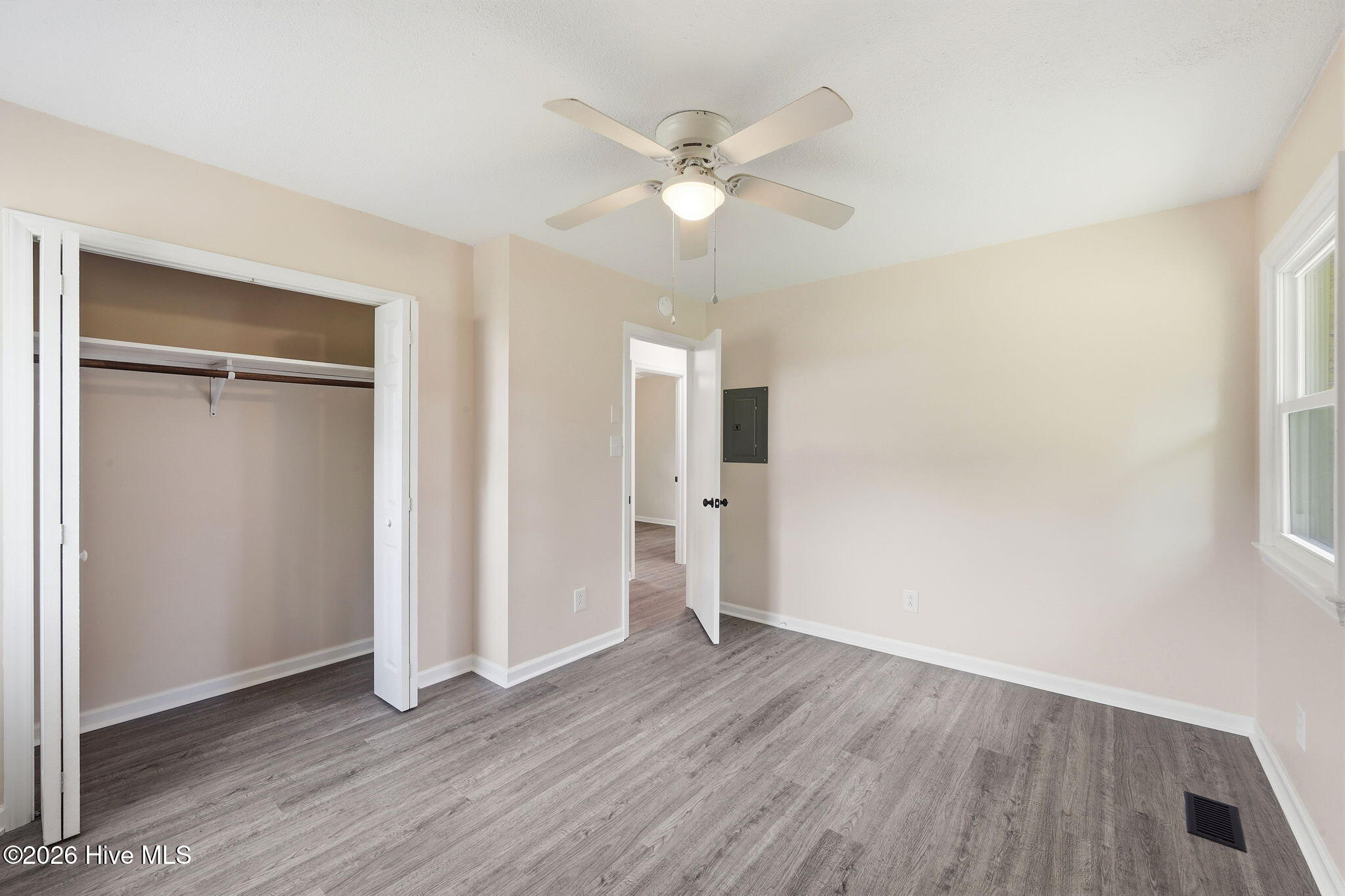 1040 Broad Creek Road,New Bern