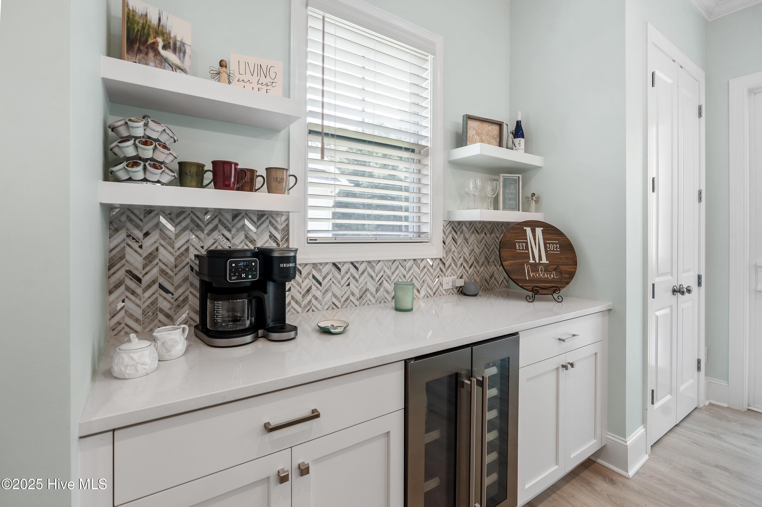 100526506 | Photo 25