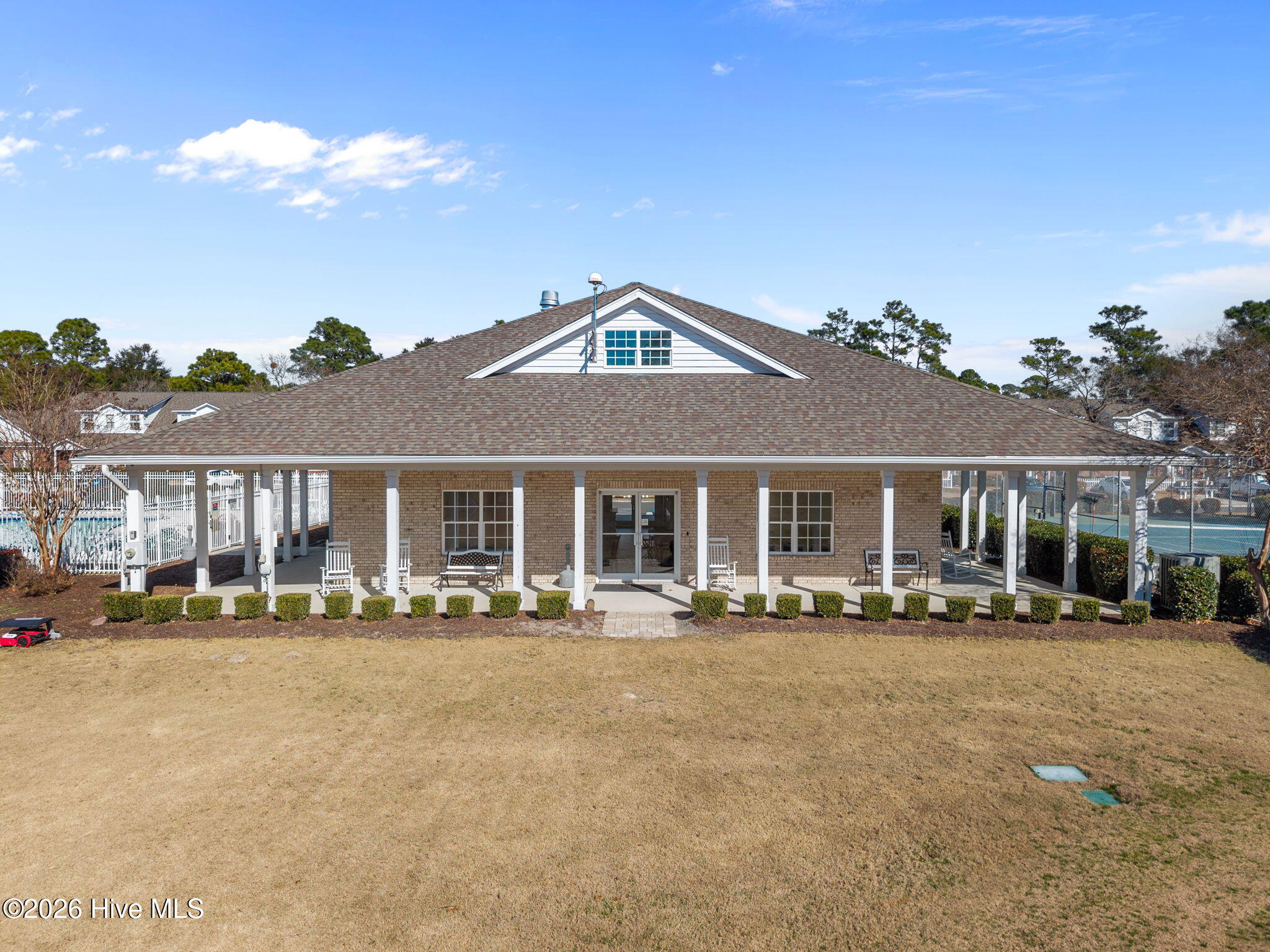 100550707 | Photo 52