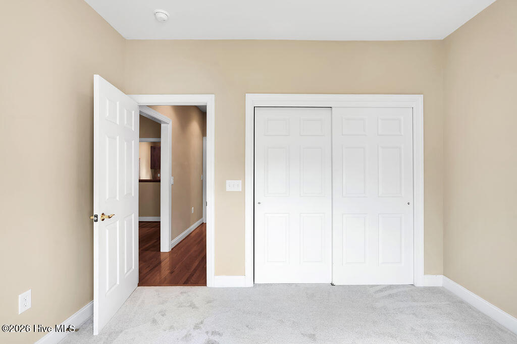 100565781 | Photo 23