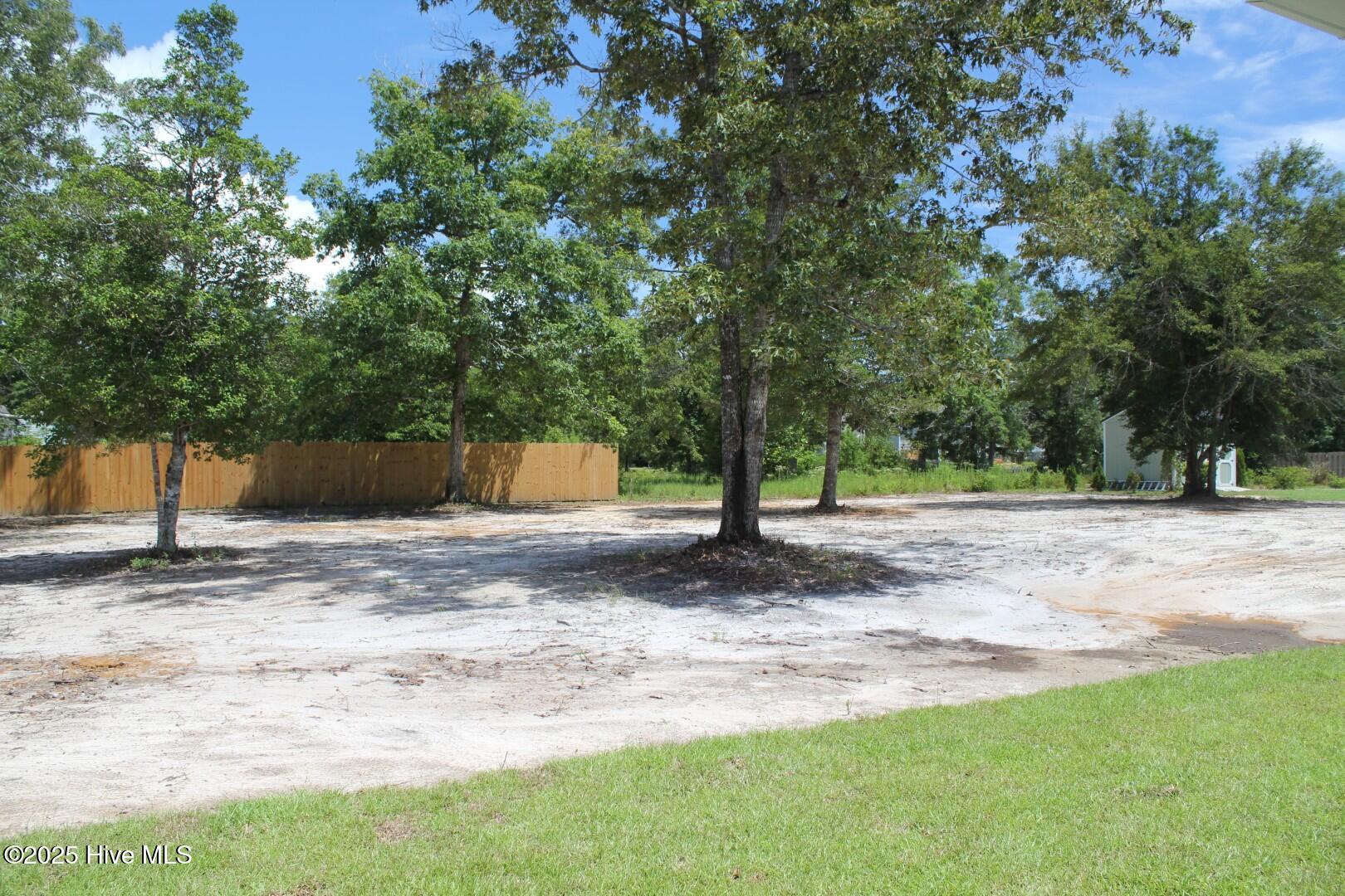 100524111 | Photo 58