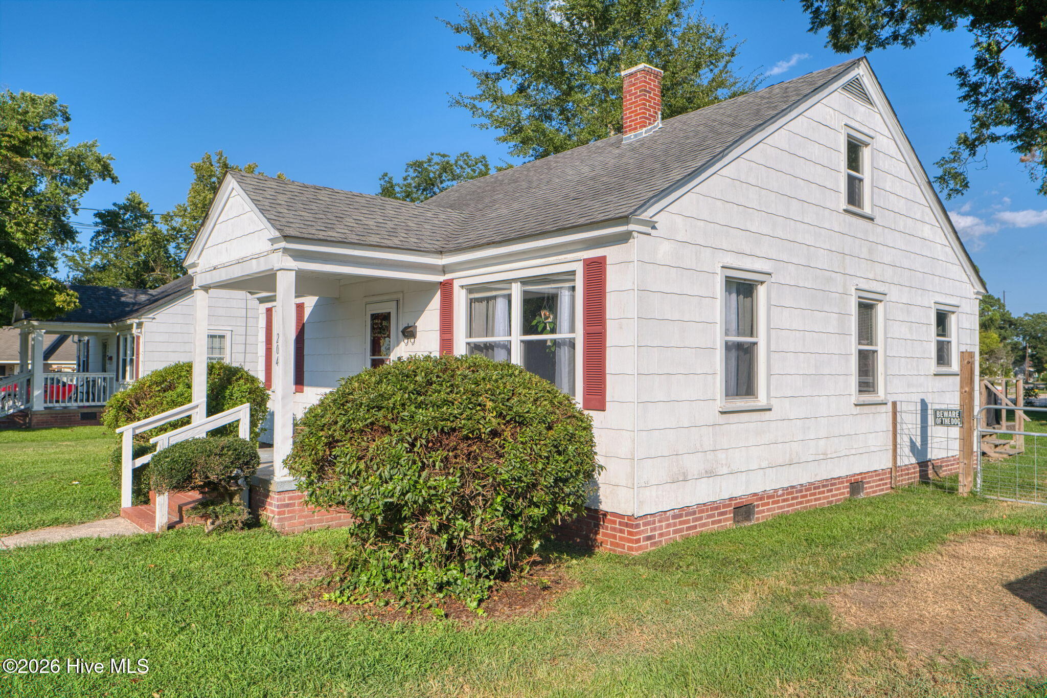 2nd image of 204 Saunders St, Hertford, NC 27944 | MLS# 100597243