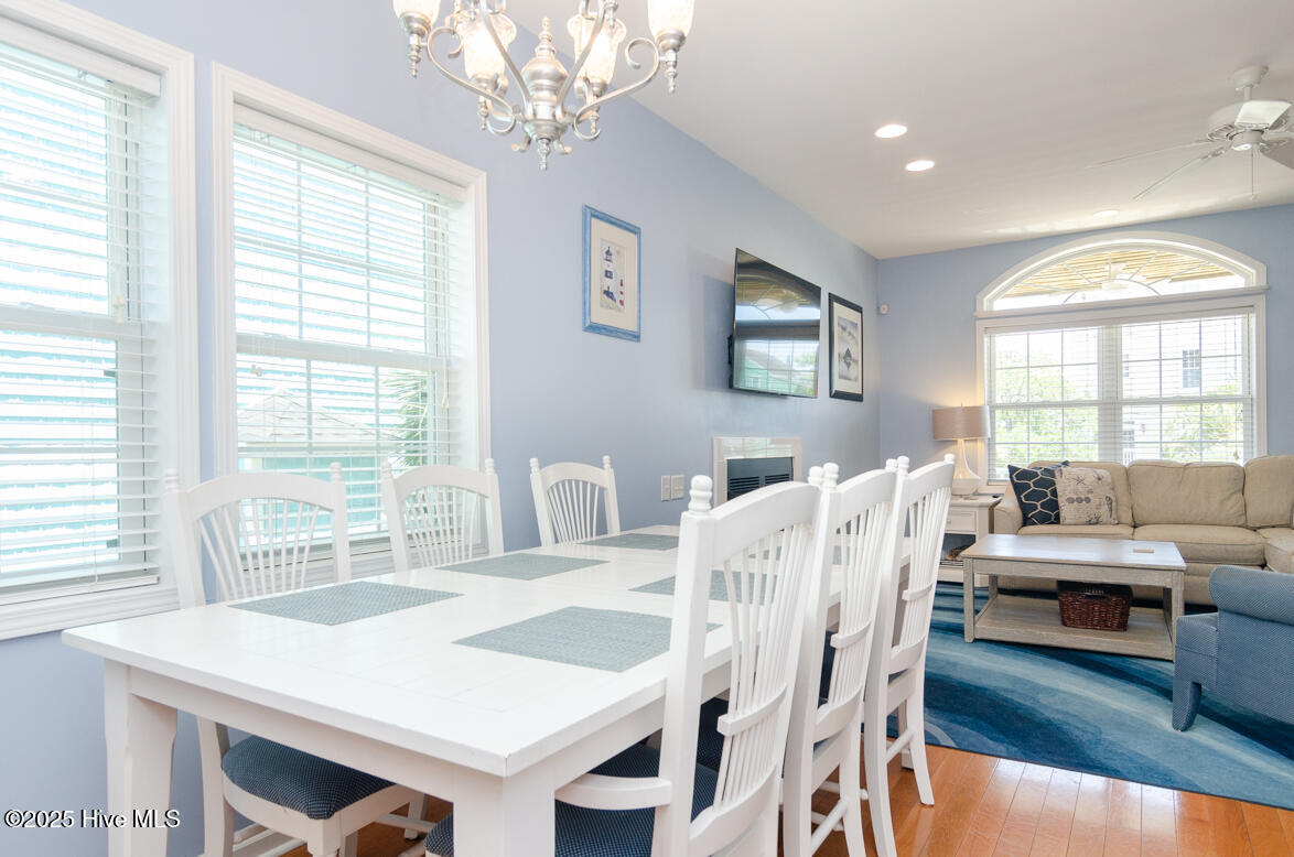 100534014 | Photo 14