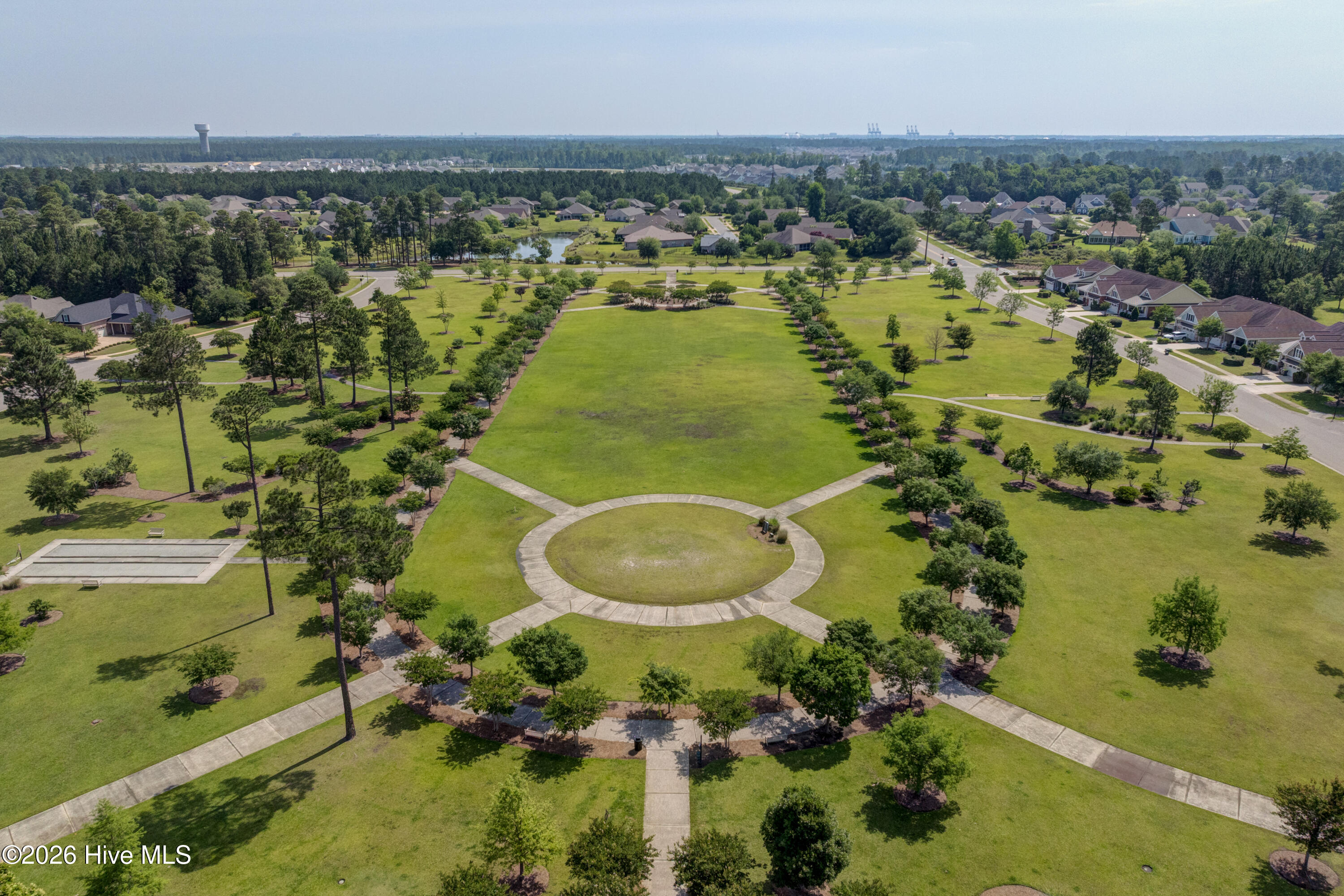 100554107 | Photo 72