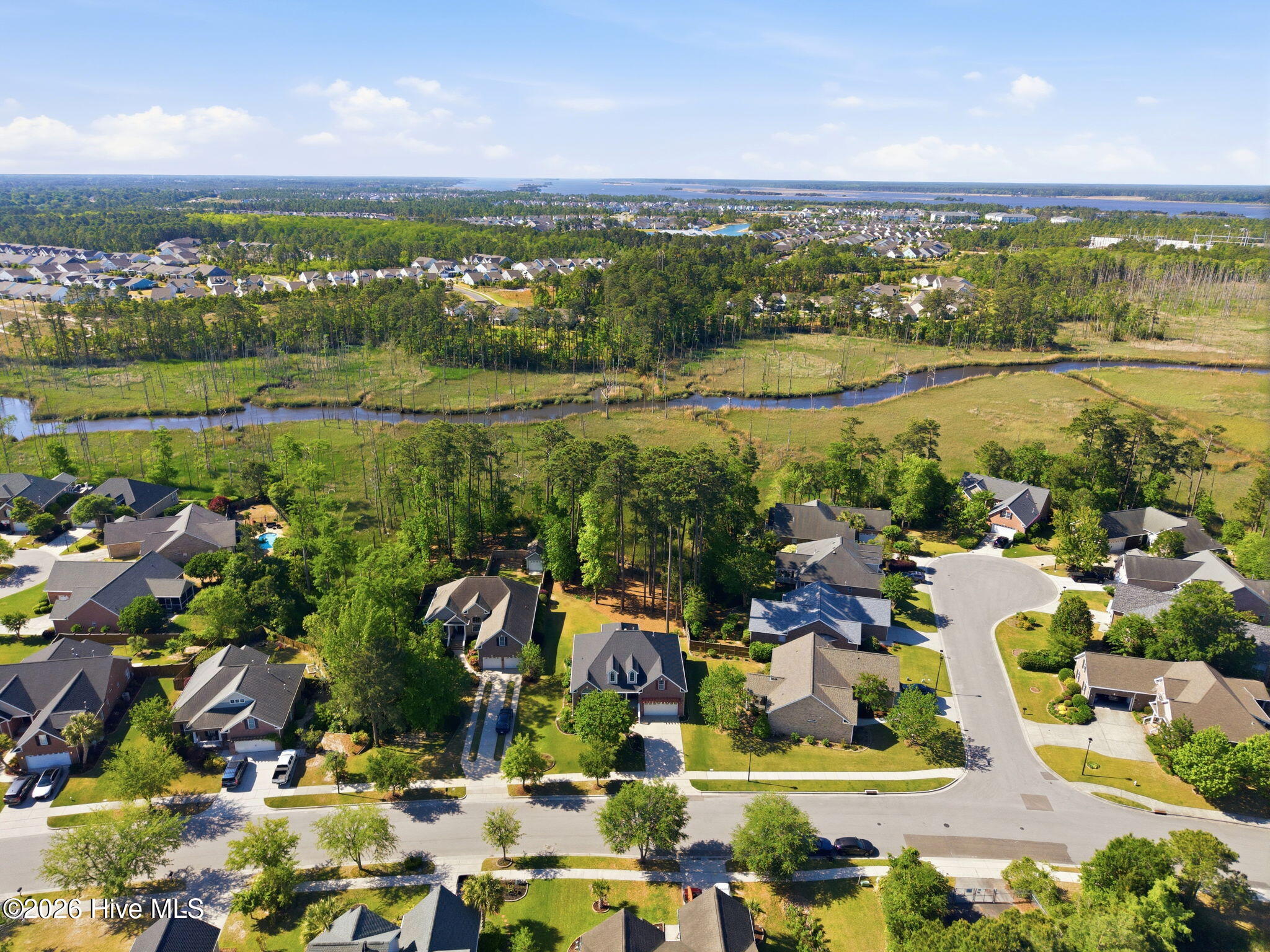 100569410 | Photo 34