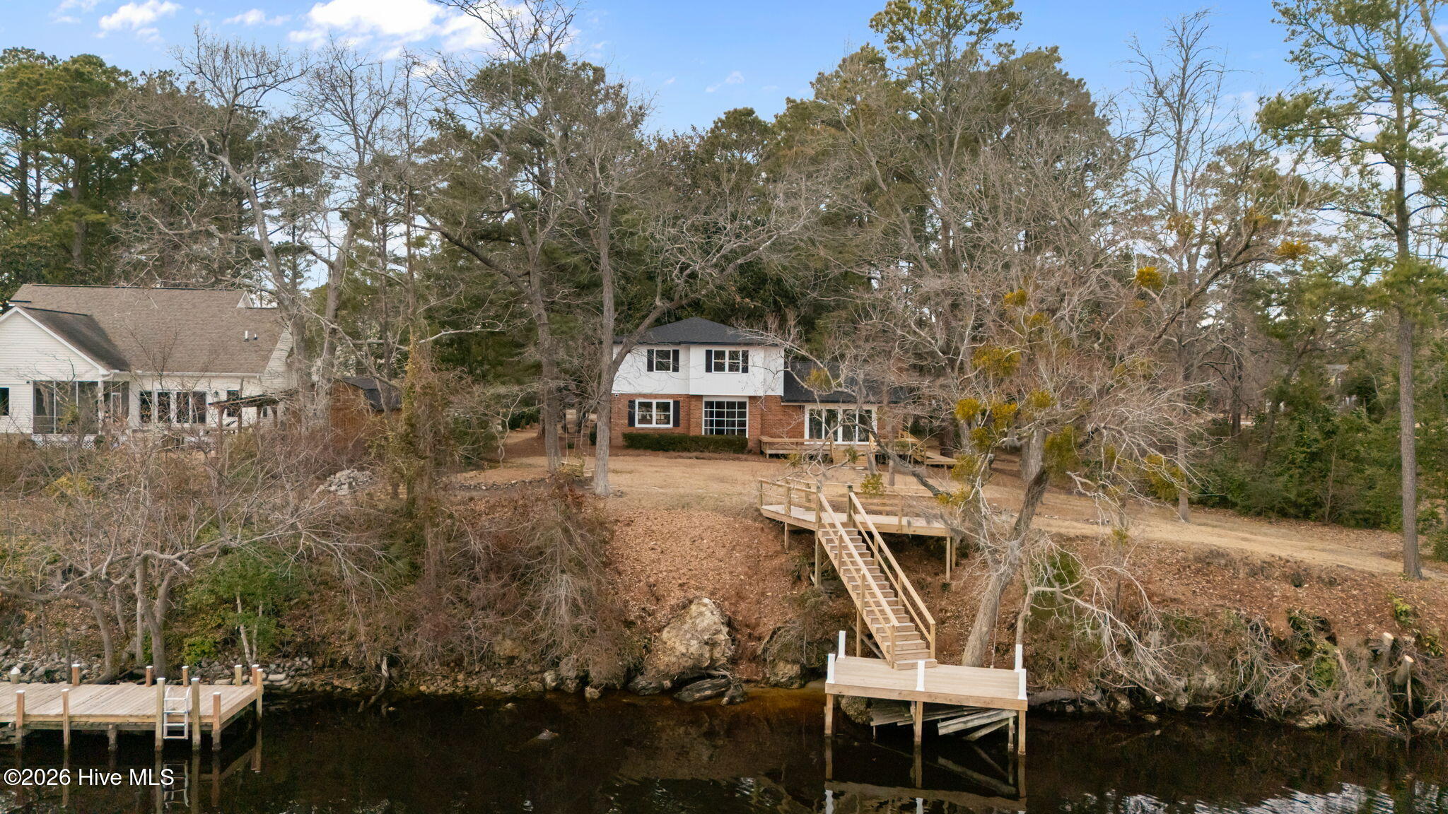 214 Shoreline Drive,New Bern