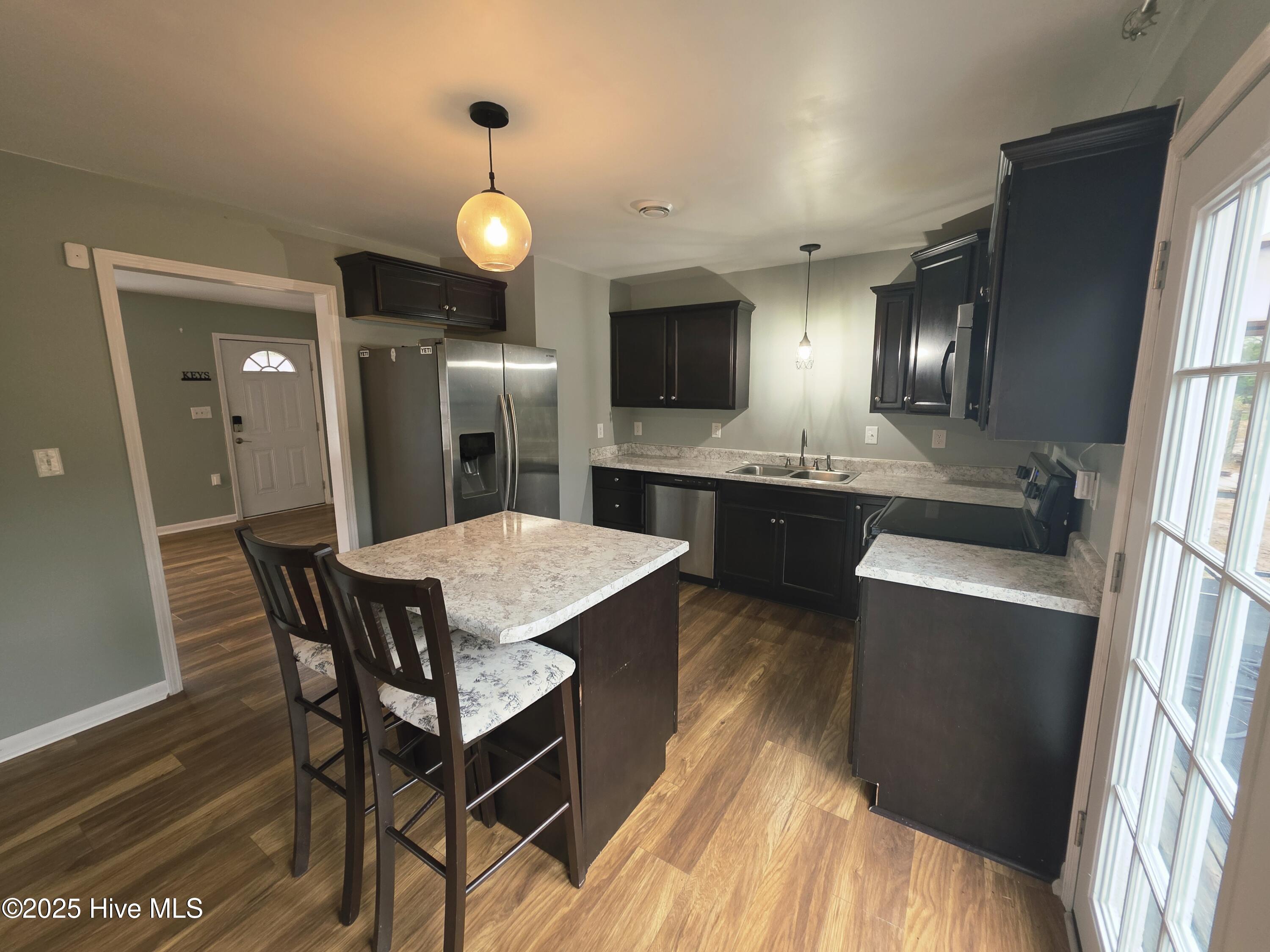 100544420 | Photo 10