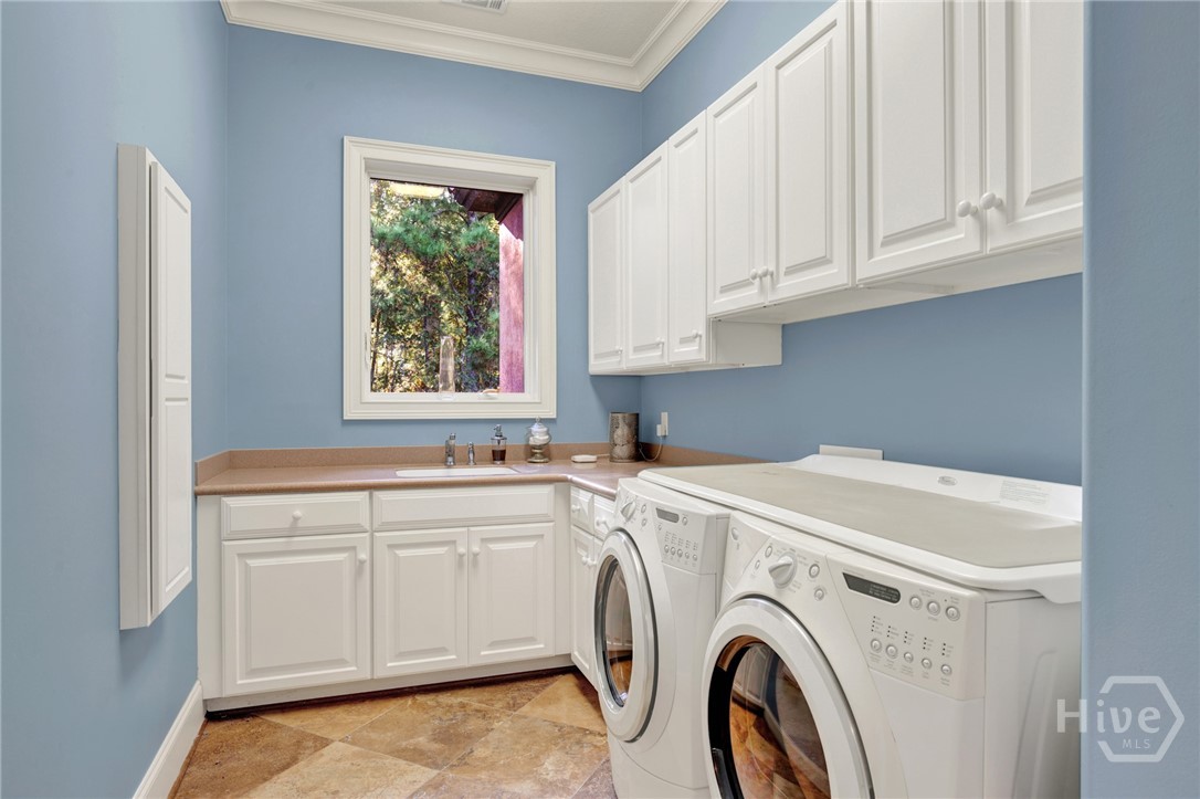 Undisclosed Address, Savannah, GA, 31419