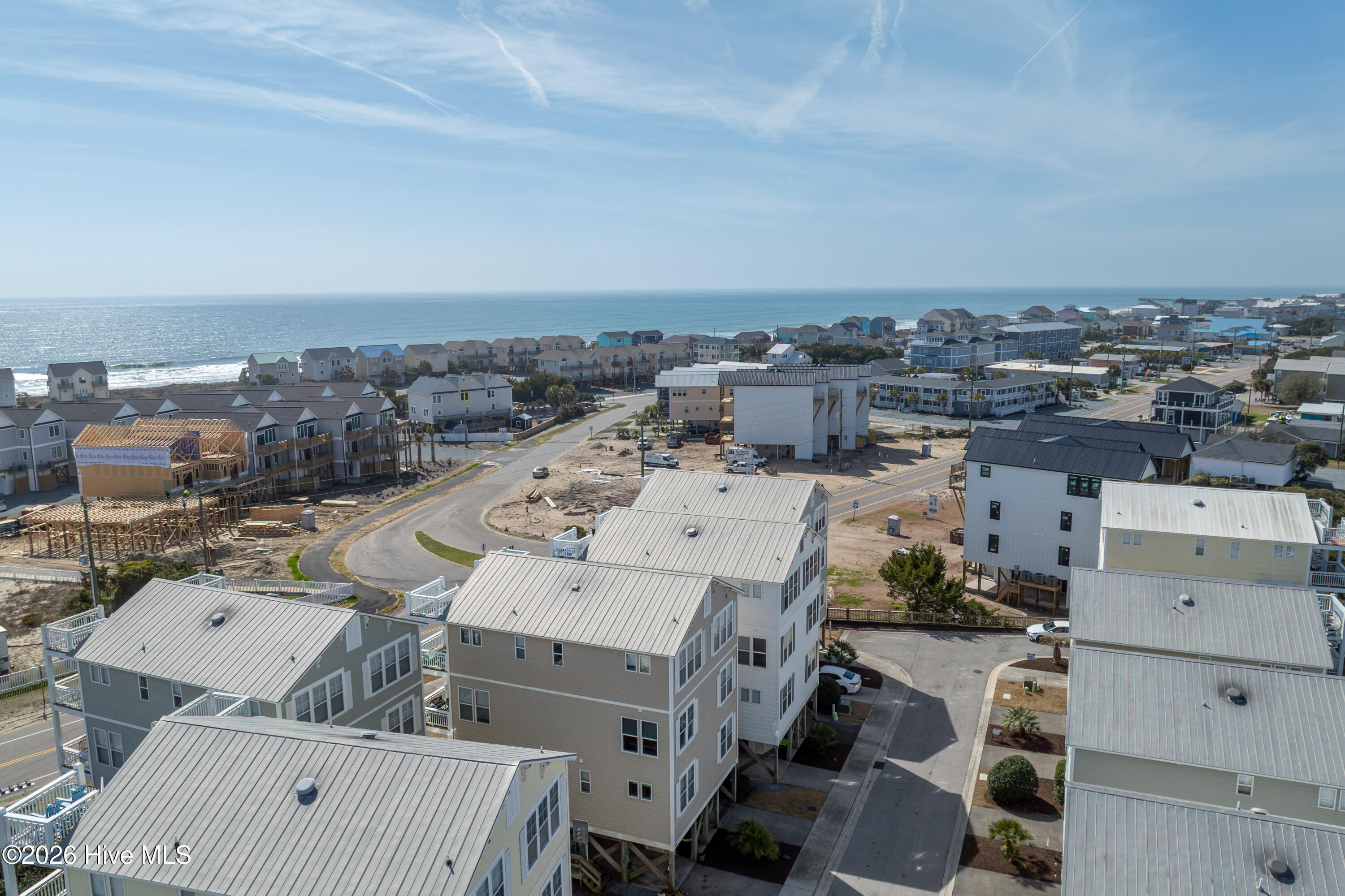 100558163 | Photo 28