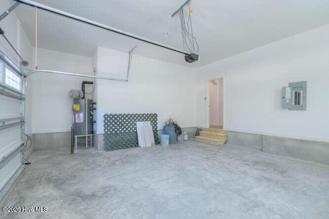 100555461 | Photo 20