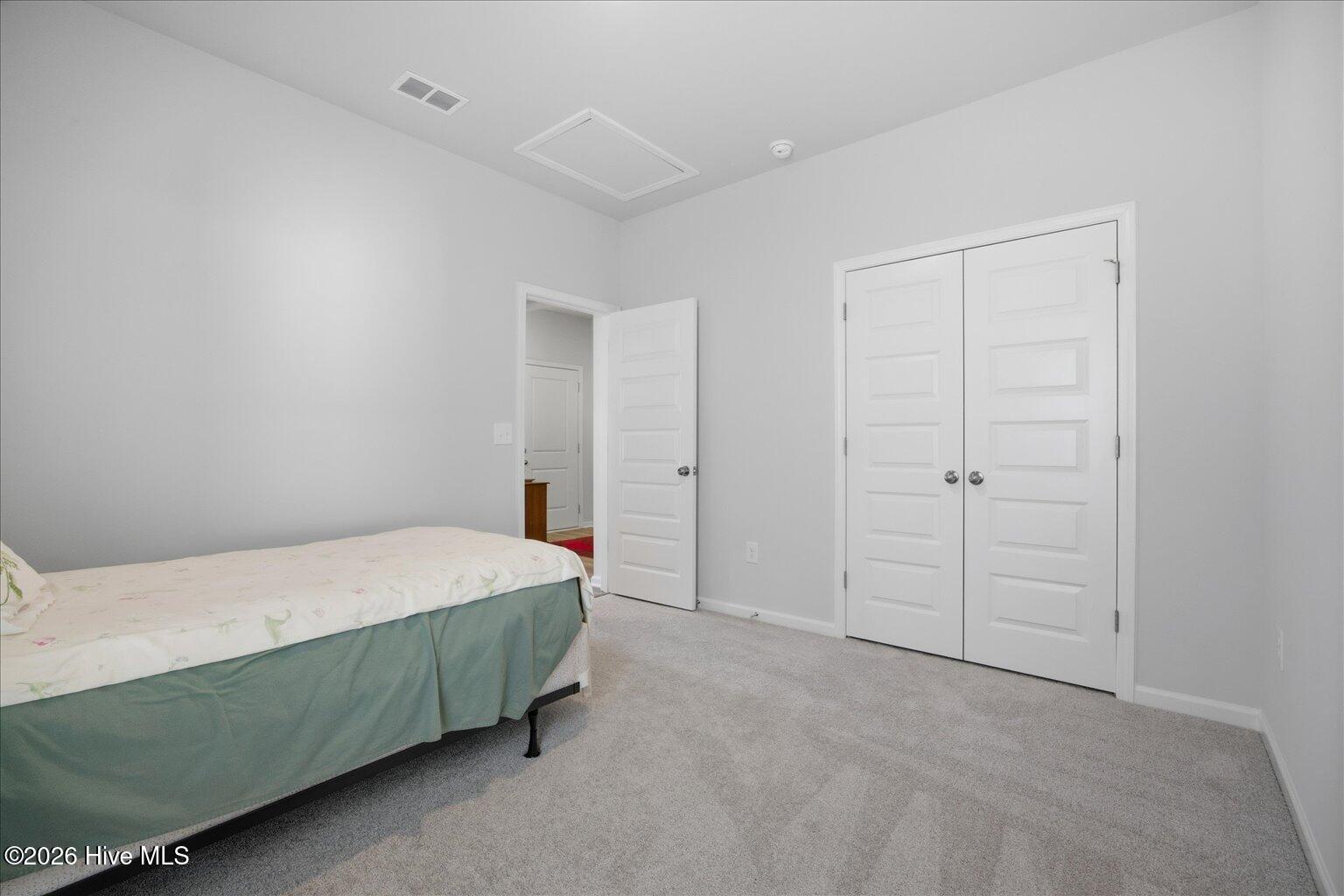 100557234 | Photo 11