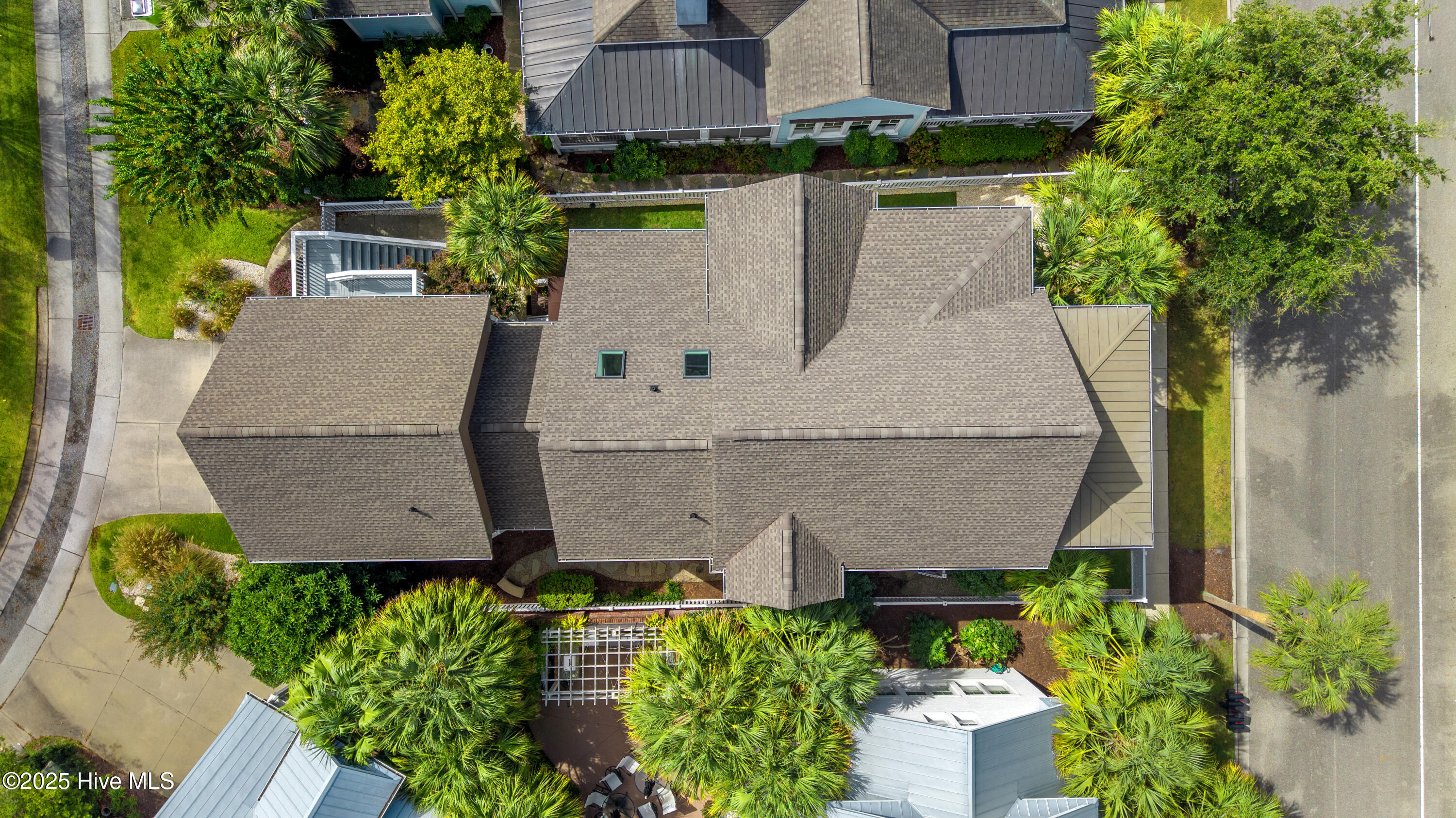 100541360 | Photo 58