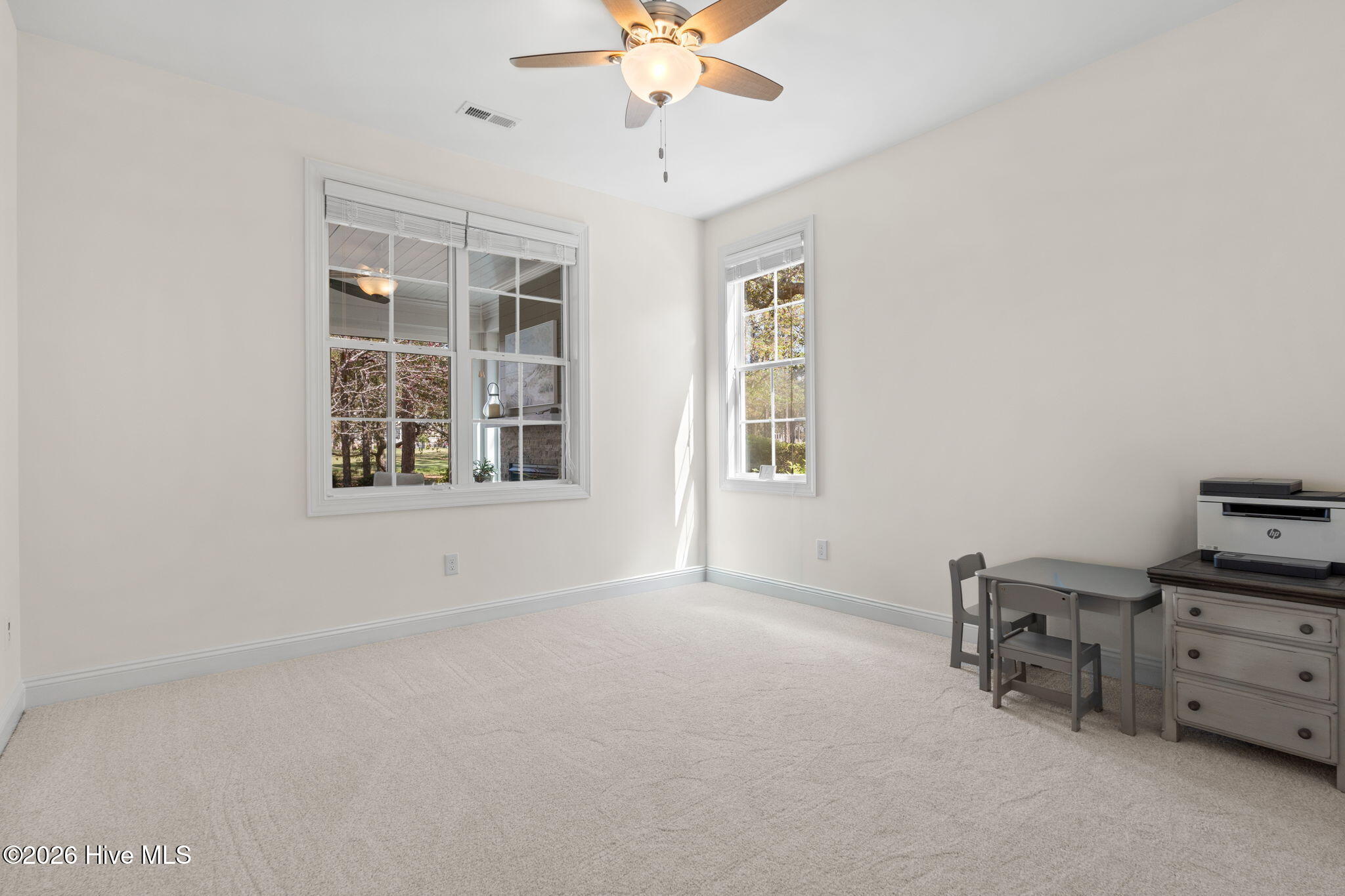 Undisclosed Address, Southport, NC, 28461