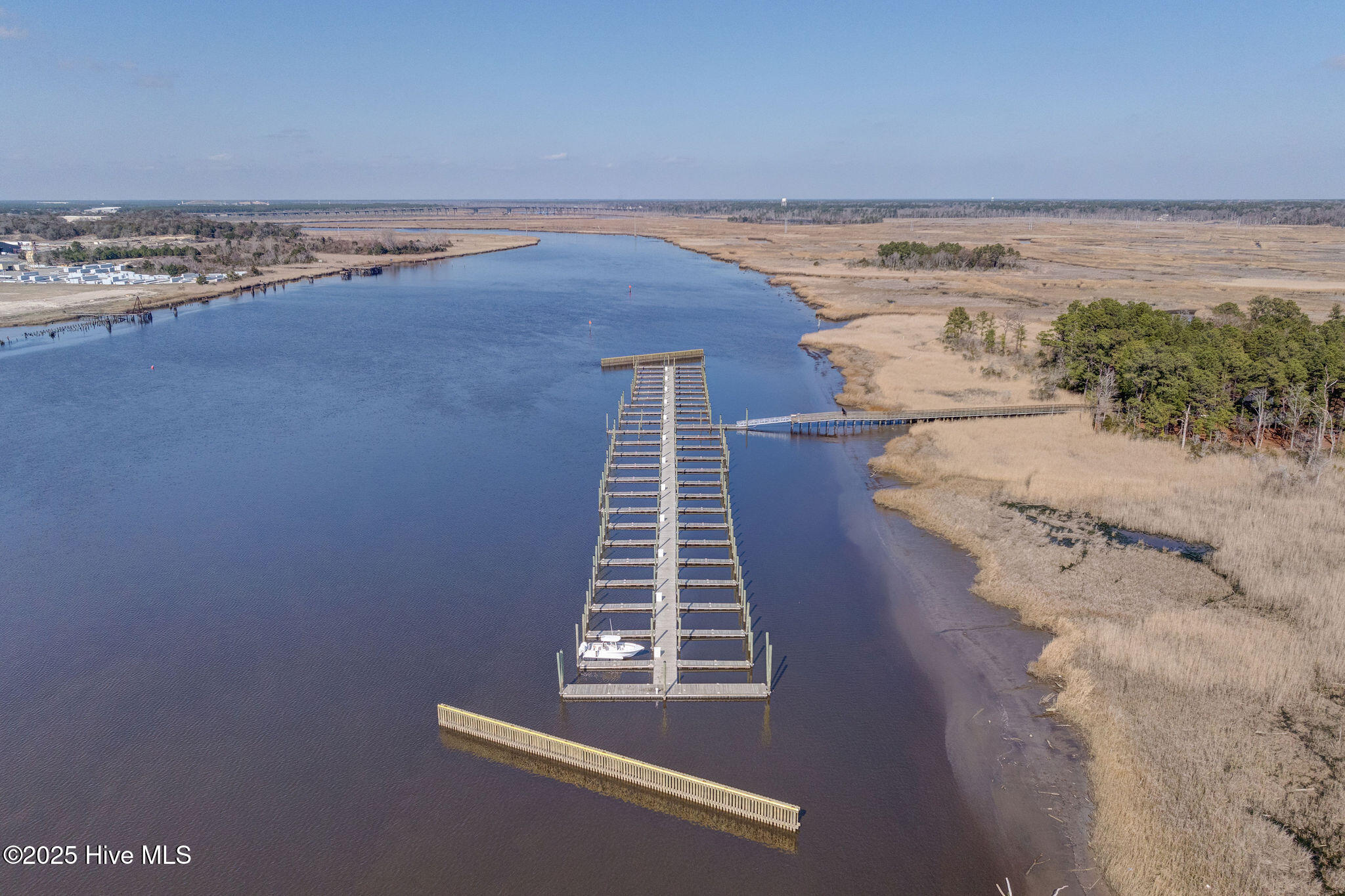 100537676 | Photo 45