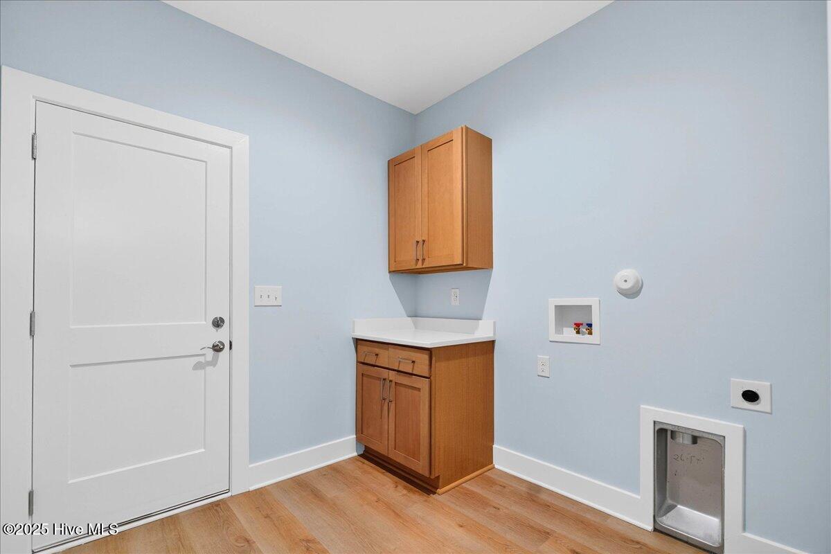 100531648 | Photo 24